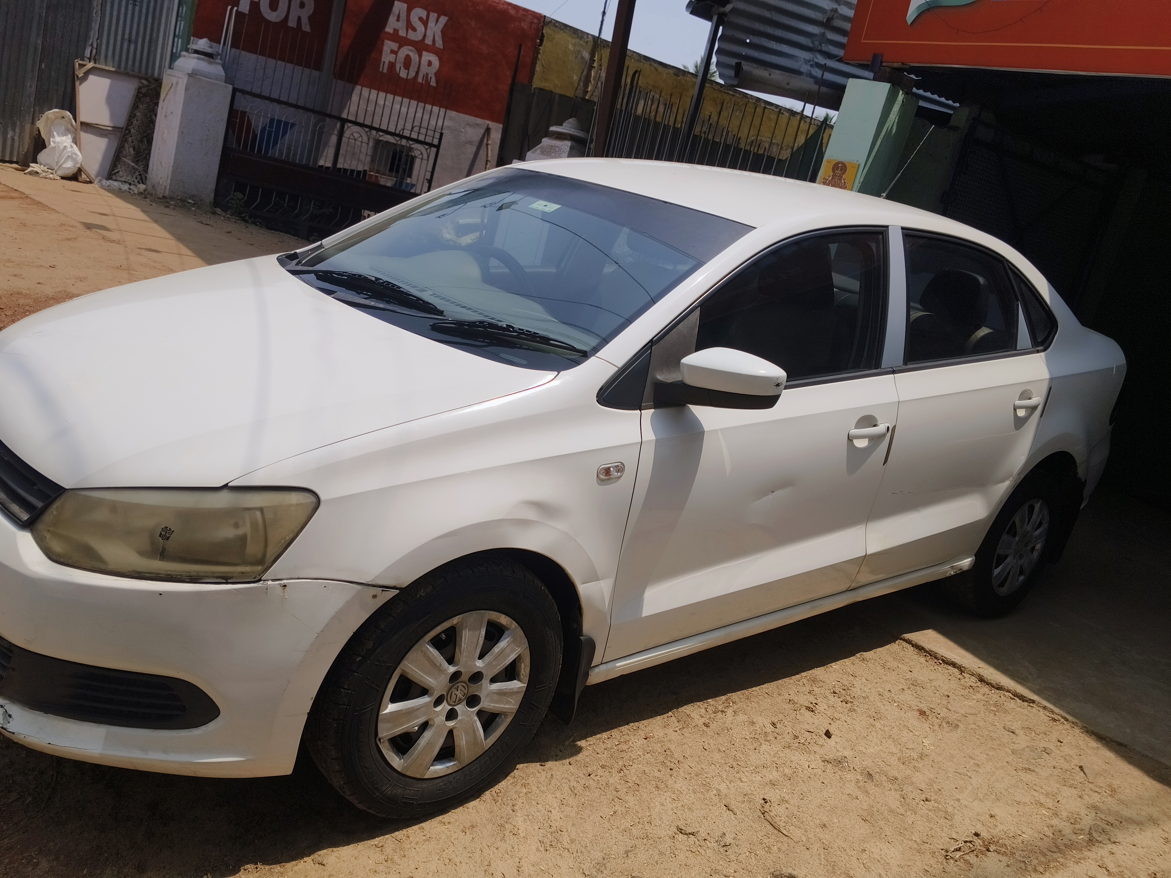 Volkswagen Vento - Image 2