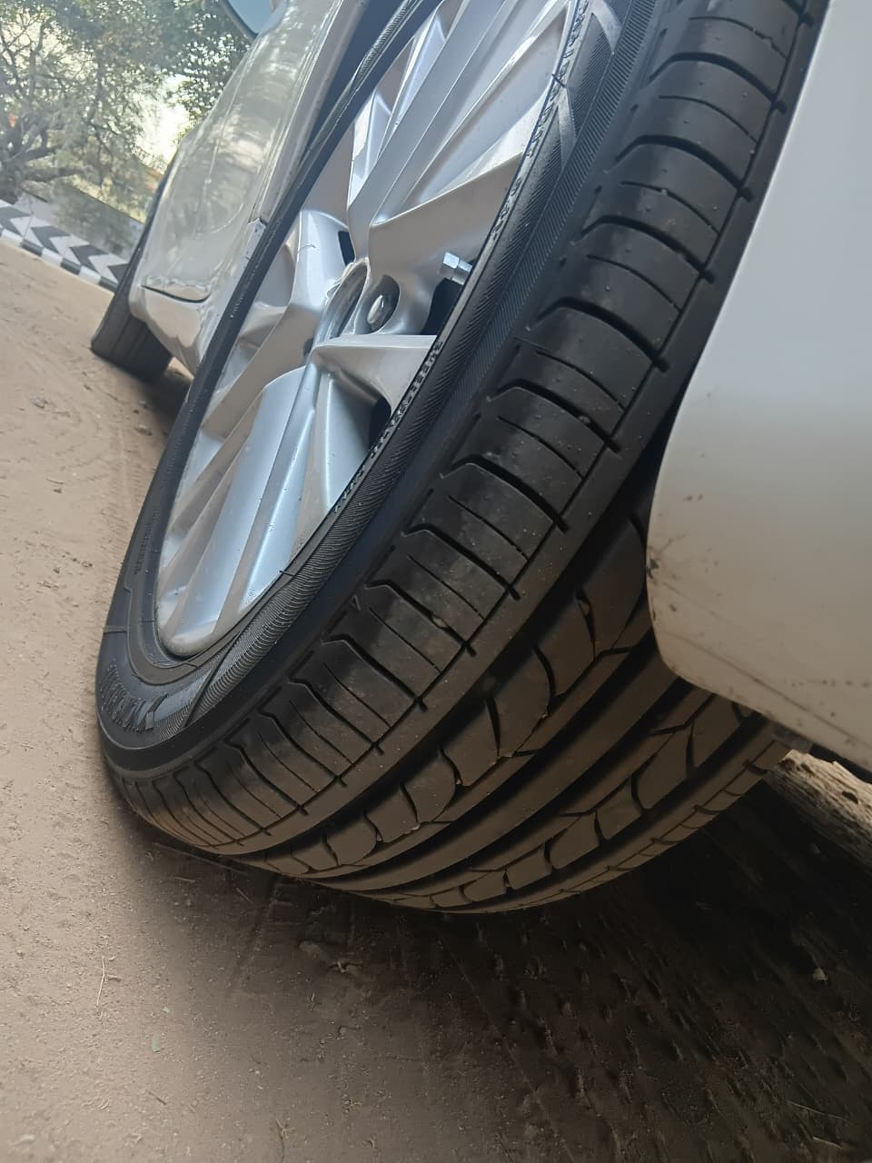 Toyota Camry - Image 13