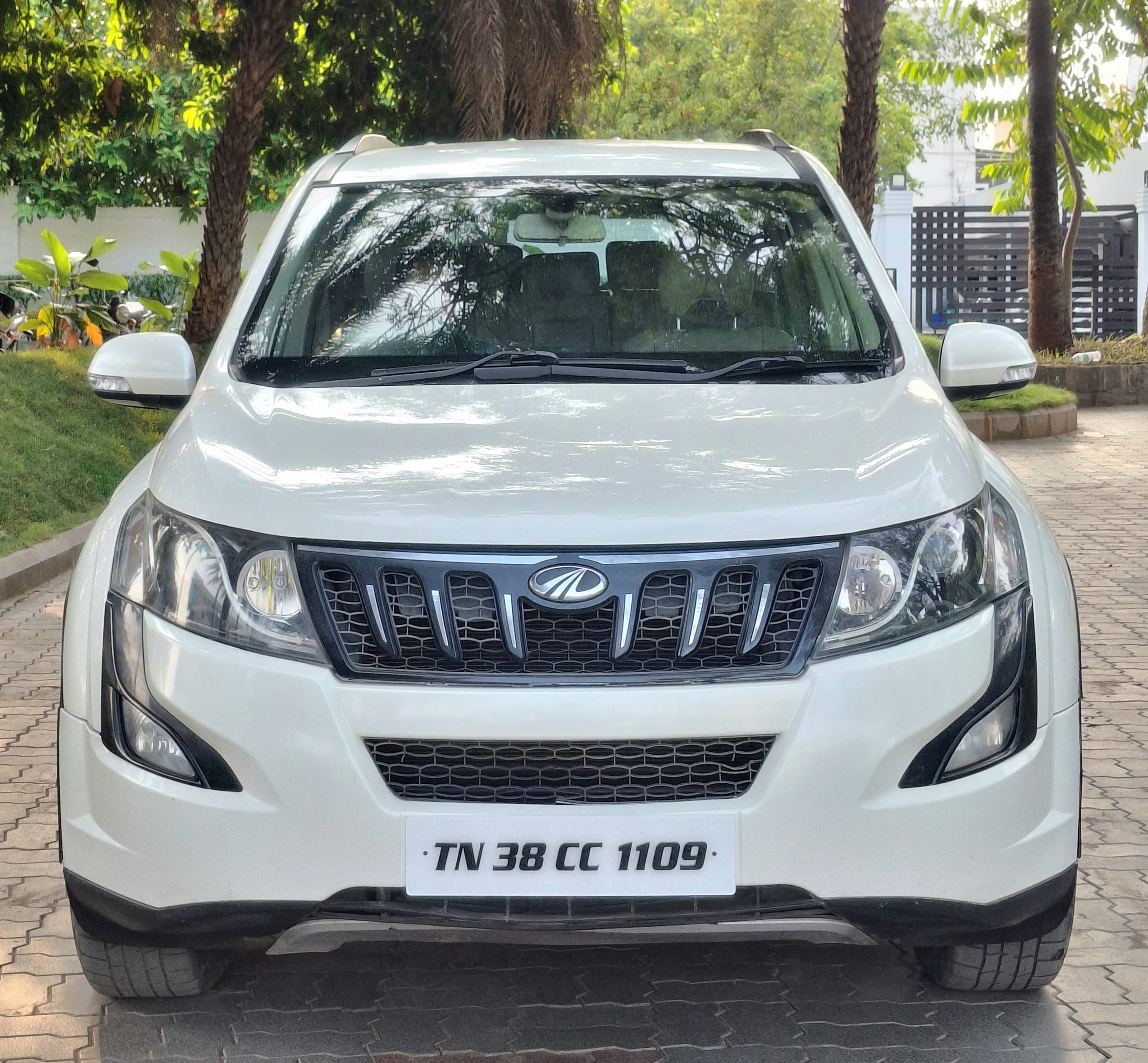 Mahindra XUV500