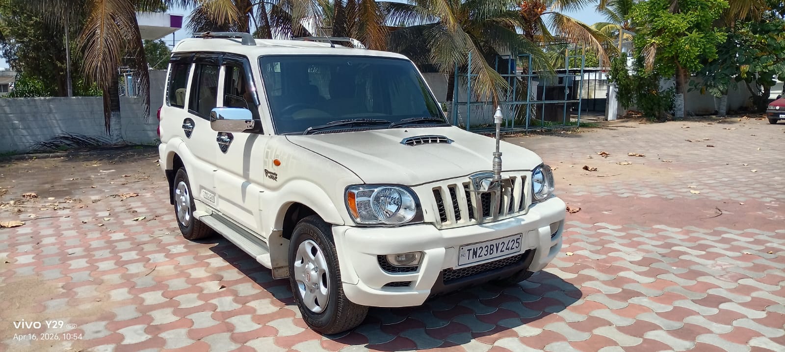 Mahindra Scorpio - Image 6