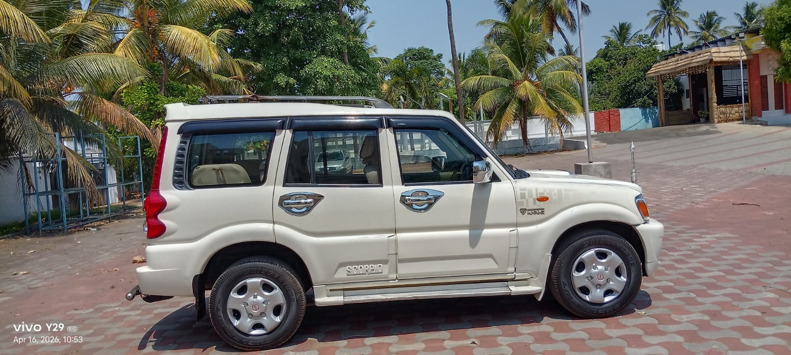 Mahindra Scorpio - Image 4