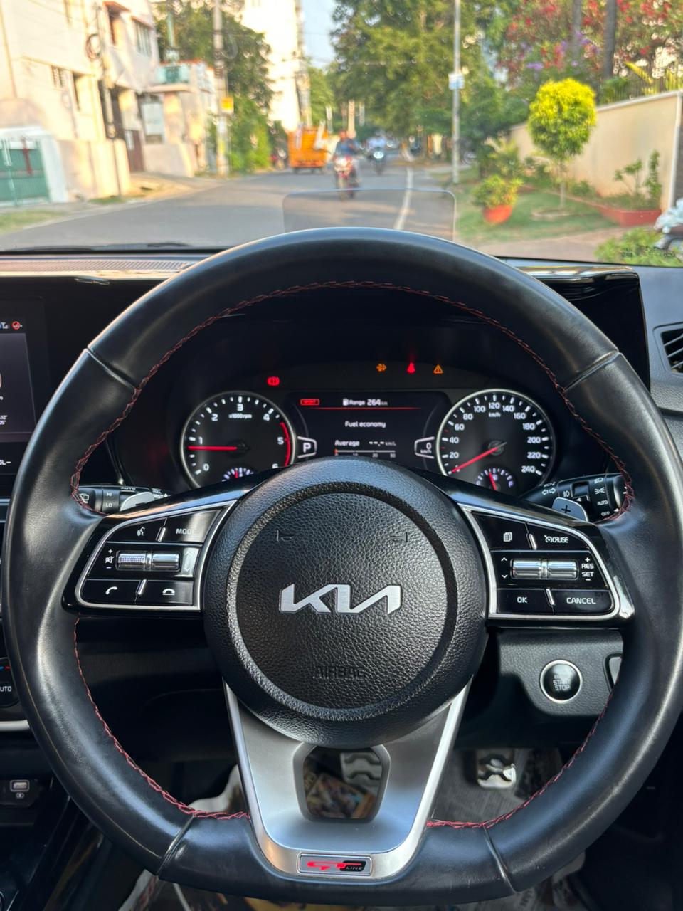 Kia Seltos - Image 2