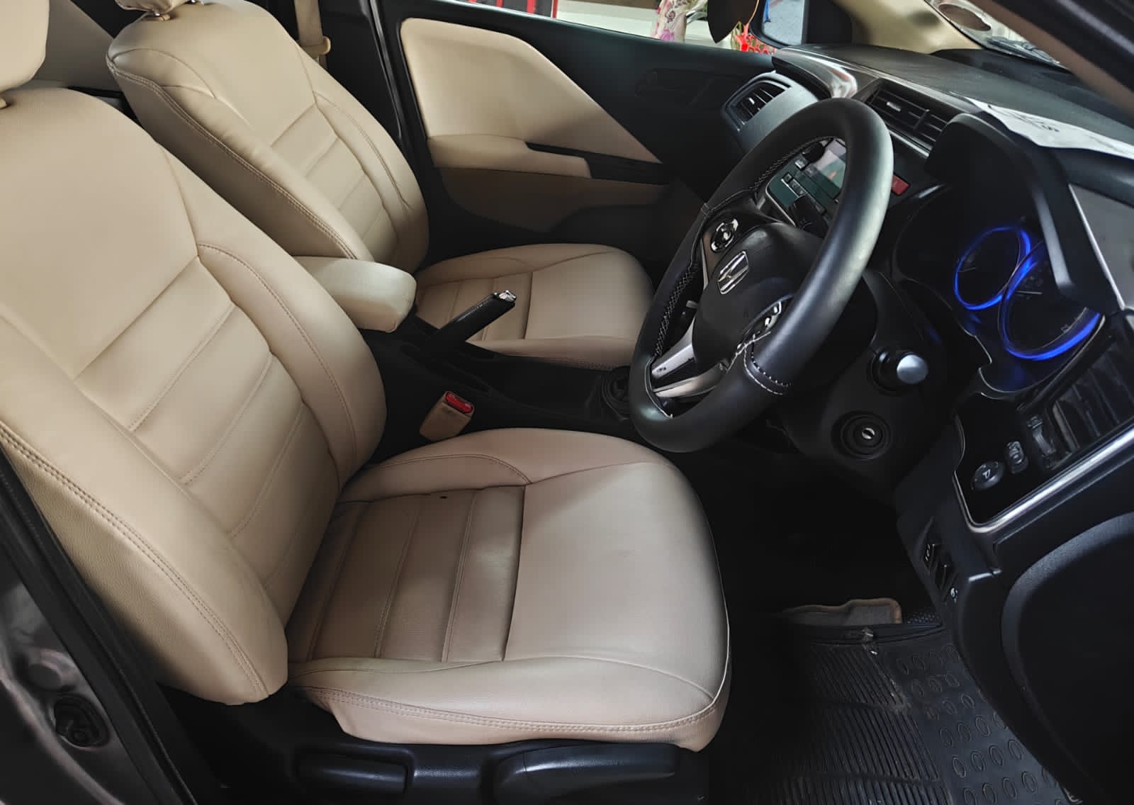 Honda City - Image 6