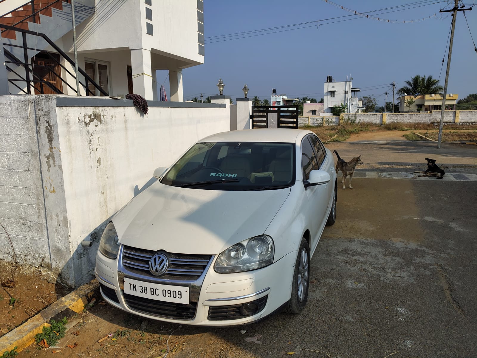 Volkswagen Jetta - Image 2