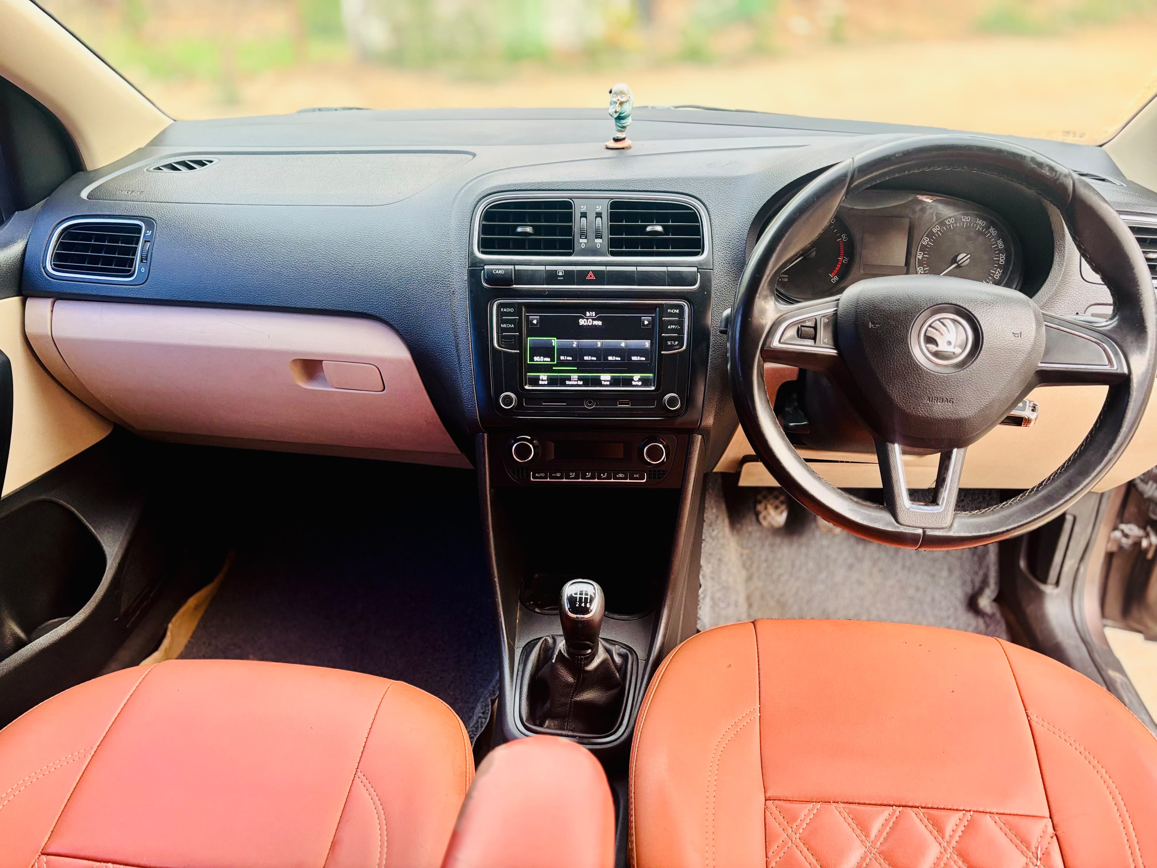 Skoda Rapid - Image 6