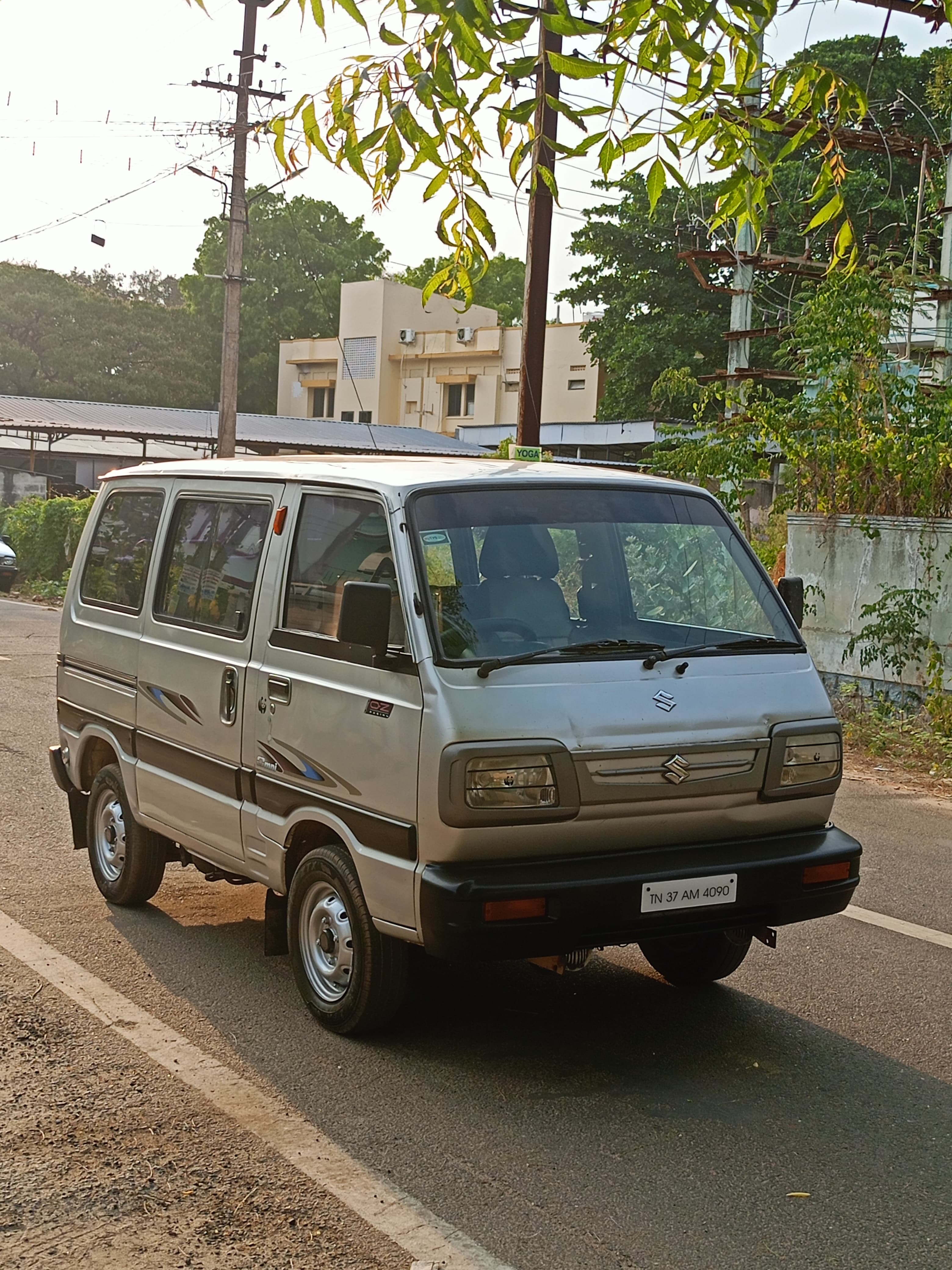 Maruti Suzuki Omni - Image 5