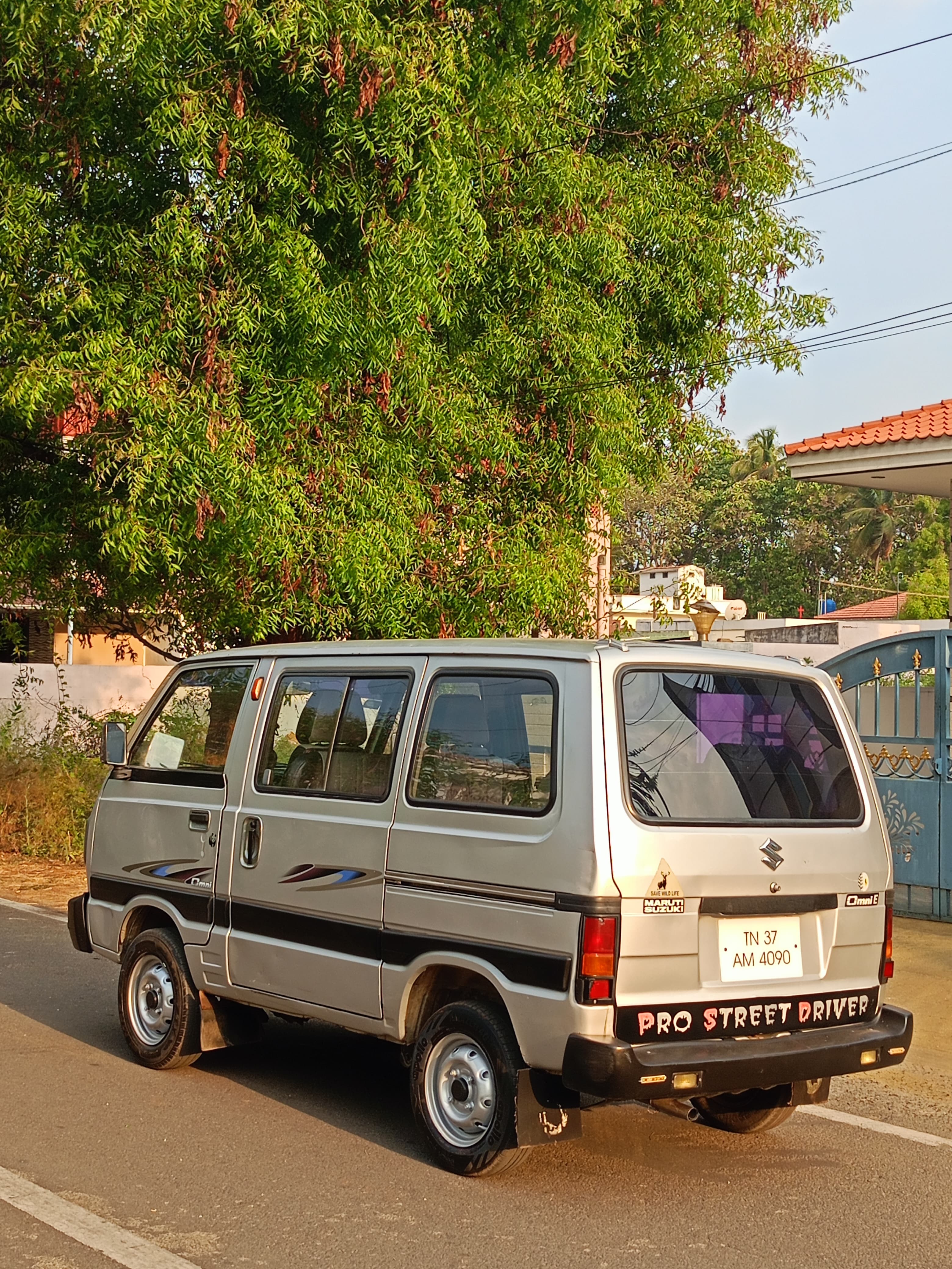 Maruti Suzuki Omni - Image 6