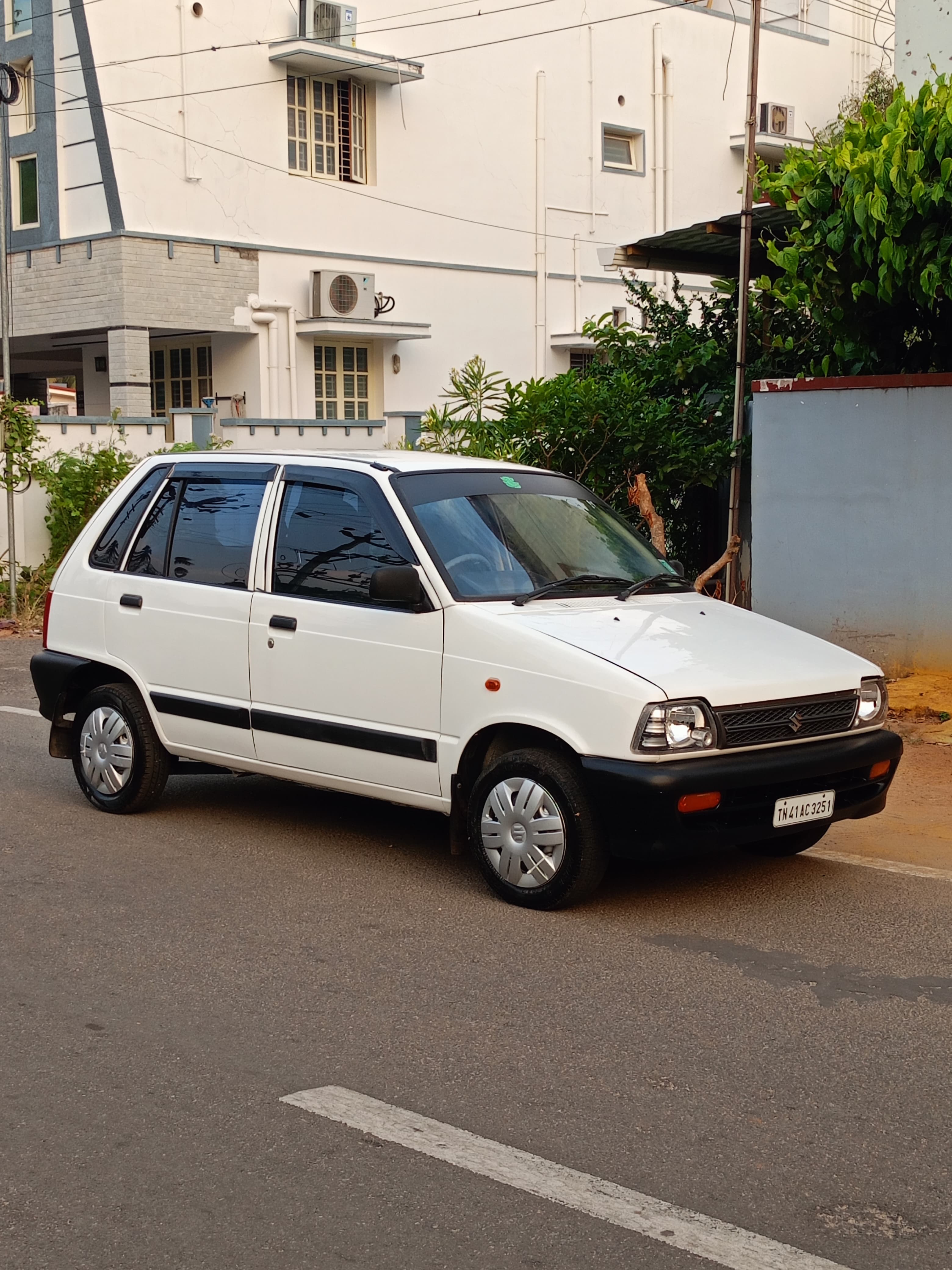Maruti Suzuki 800 - Image 9