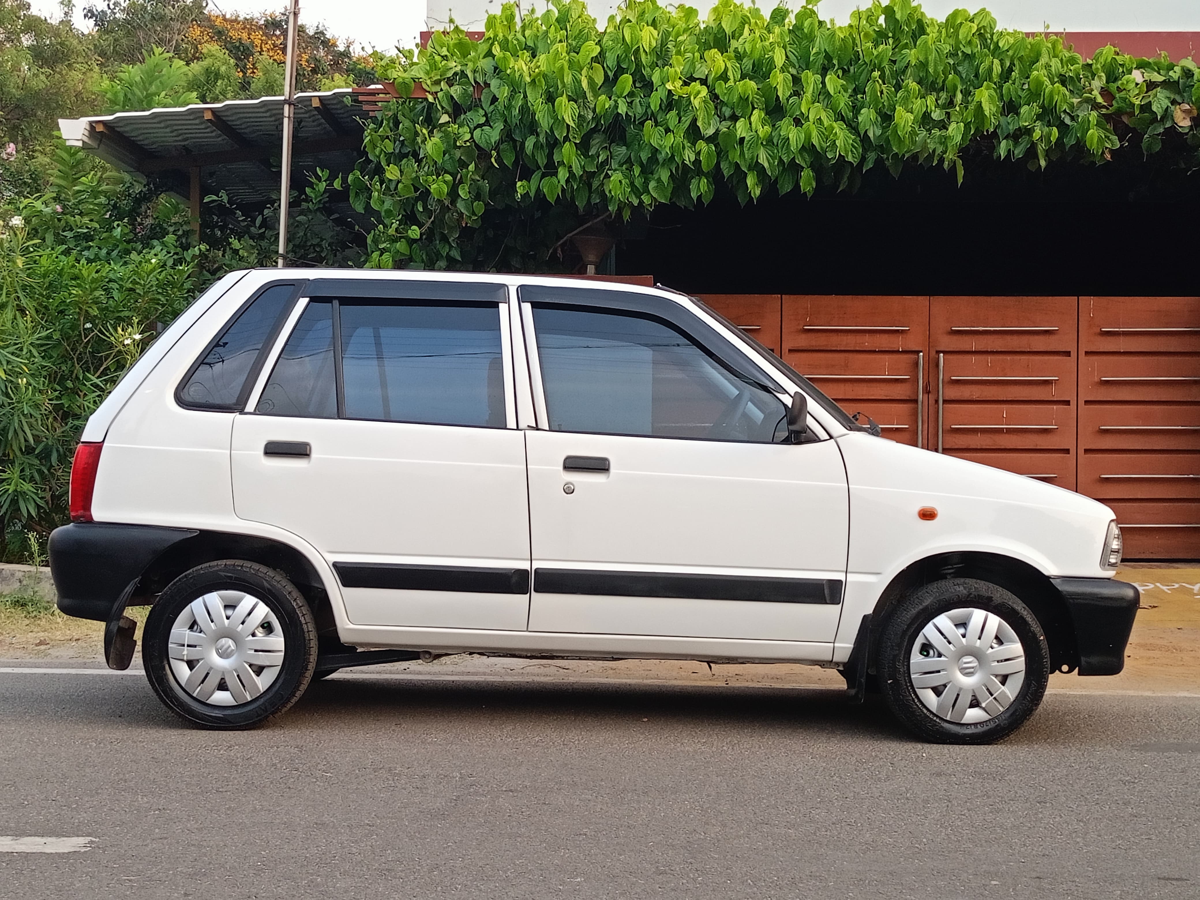 Maruti Suzuki 800 - Image 10