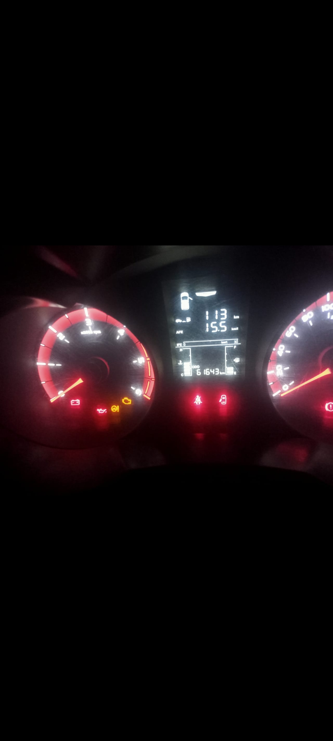 Mahindra XUV300 - Image 5