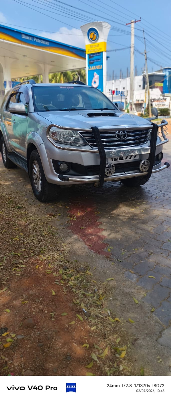 Toyota Fortuner - Image 2