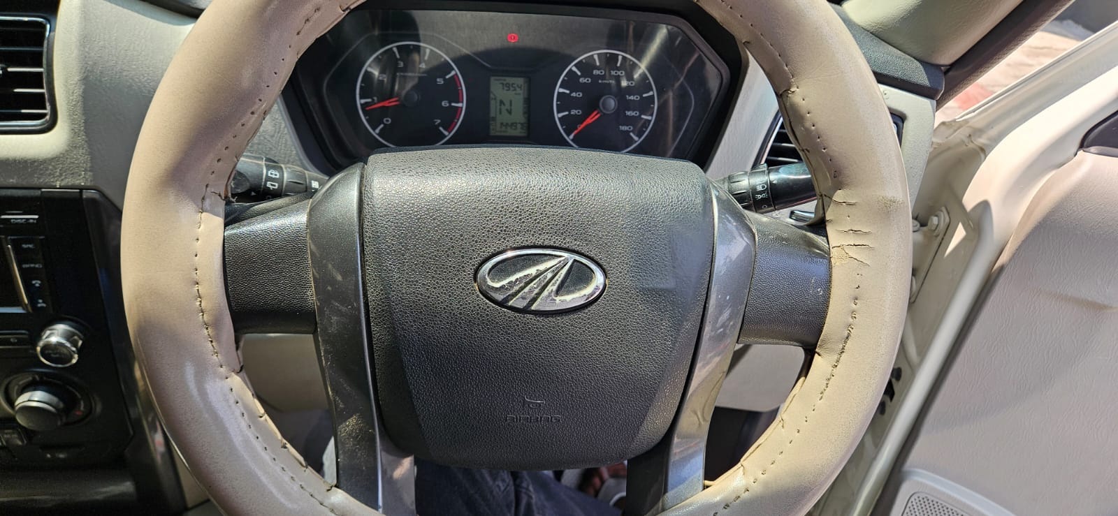 Mahindra Scorpio - Image 2