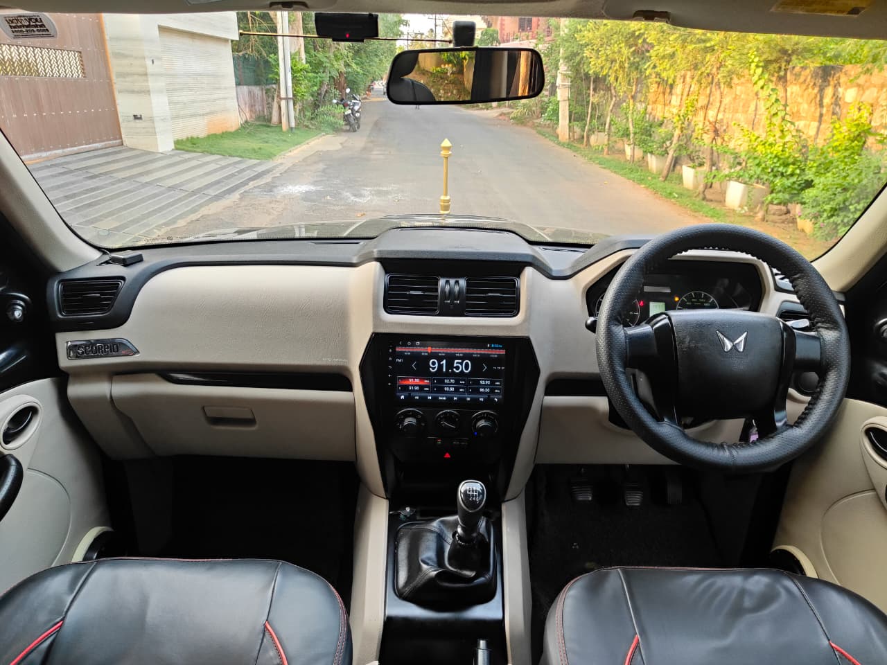 Mahindra Scorpio - Image 5