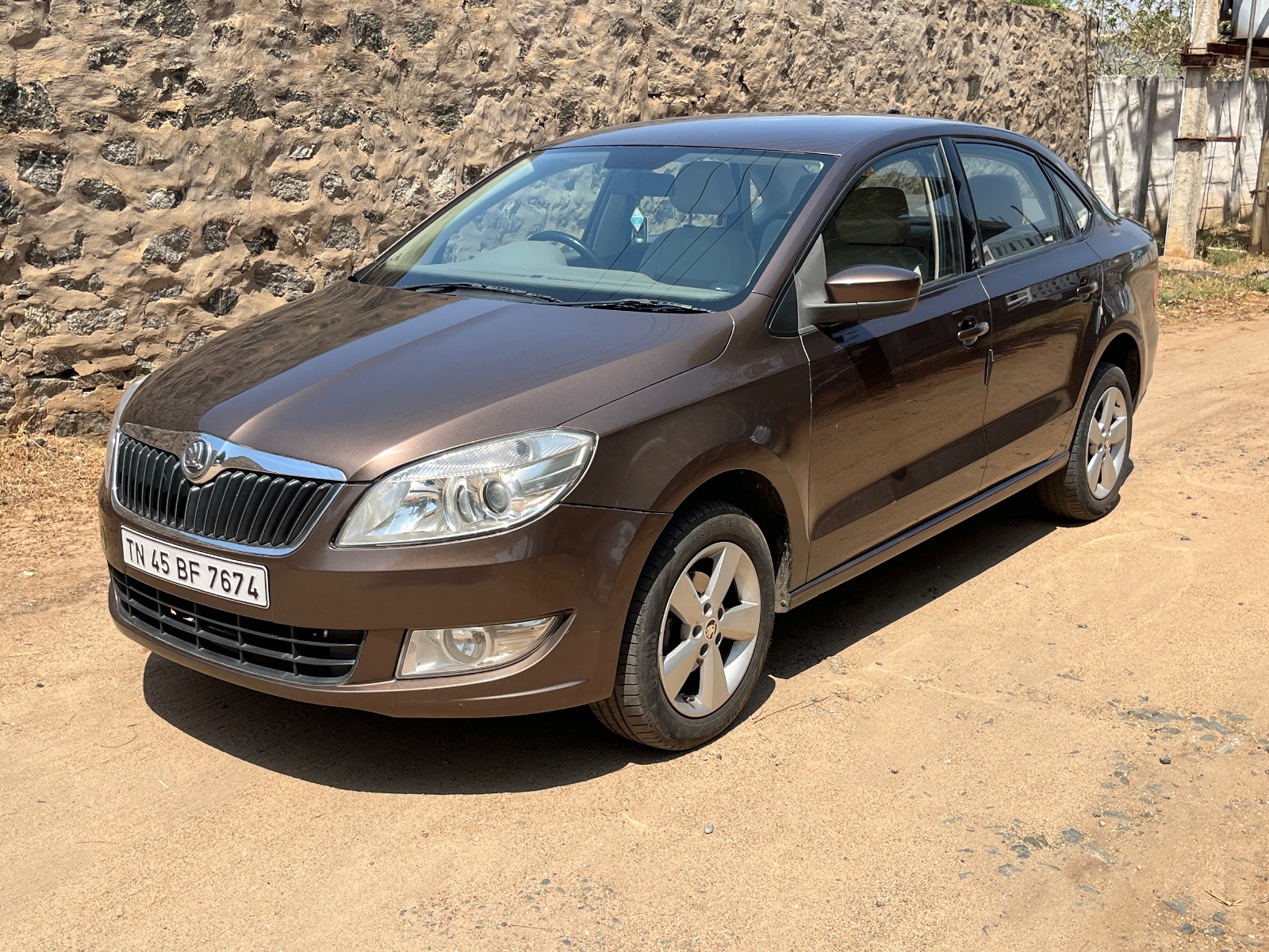 Skoda Rapid - Image 5