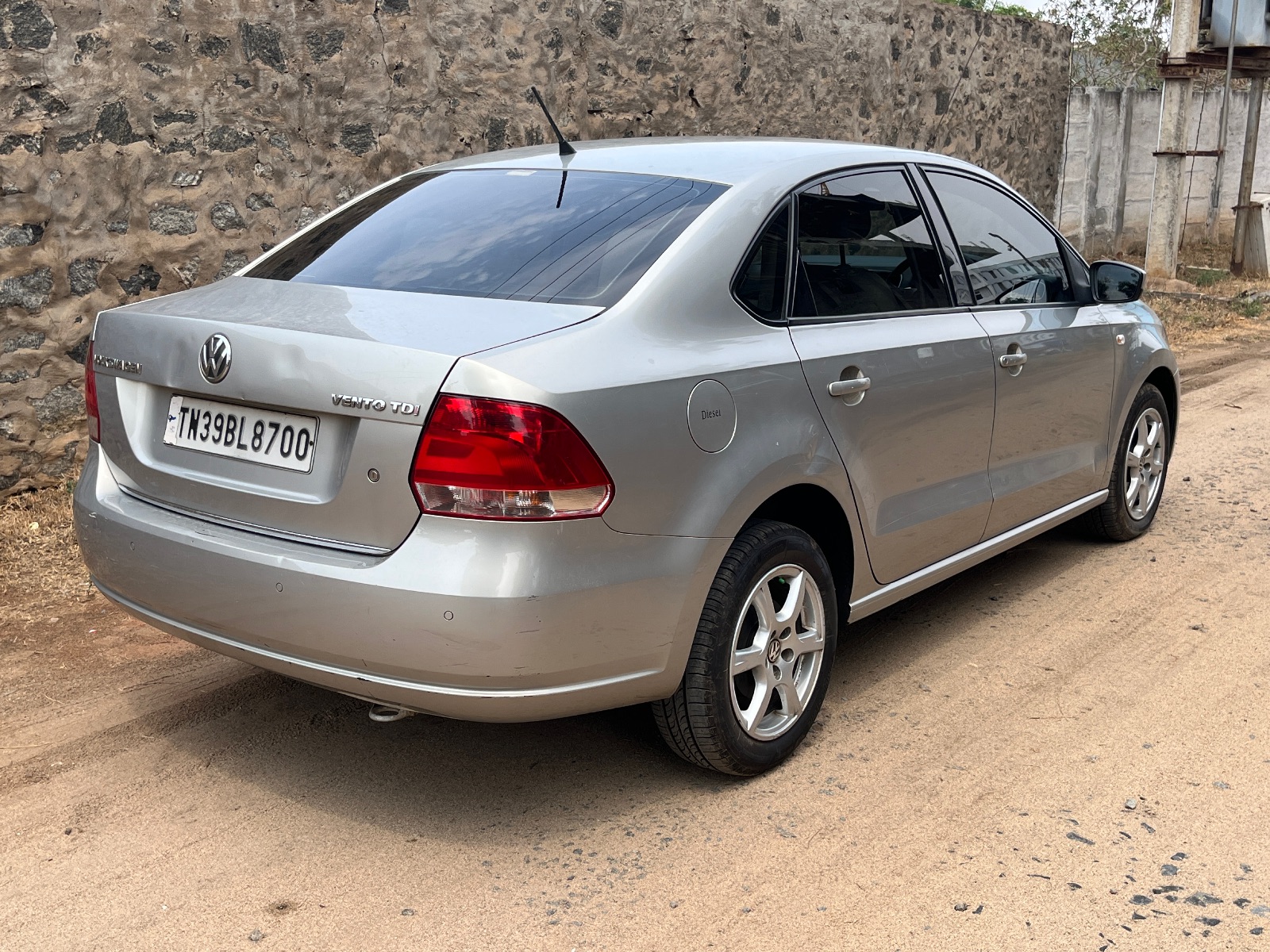 Volkswagen Vento - Image 7