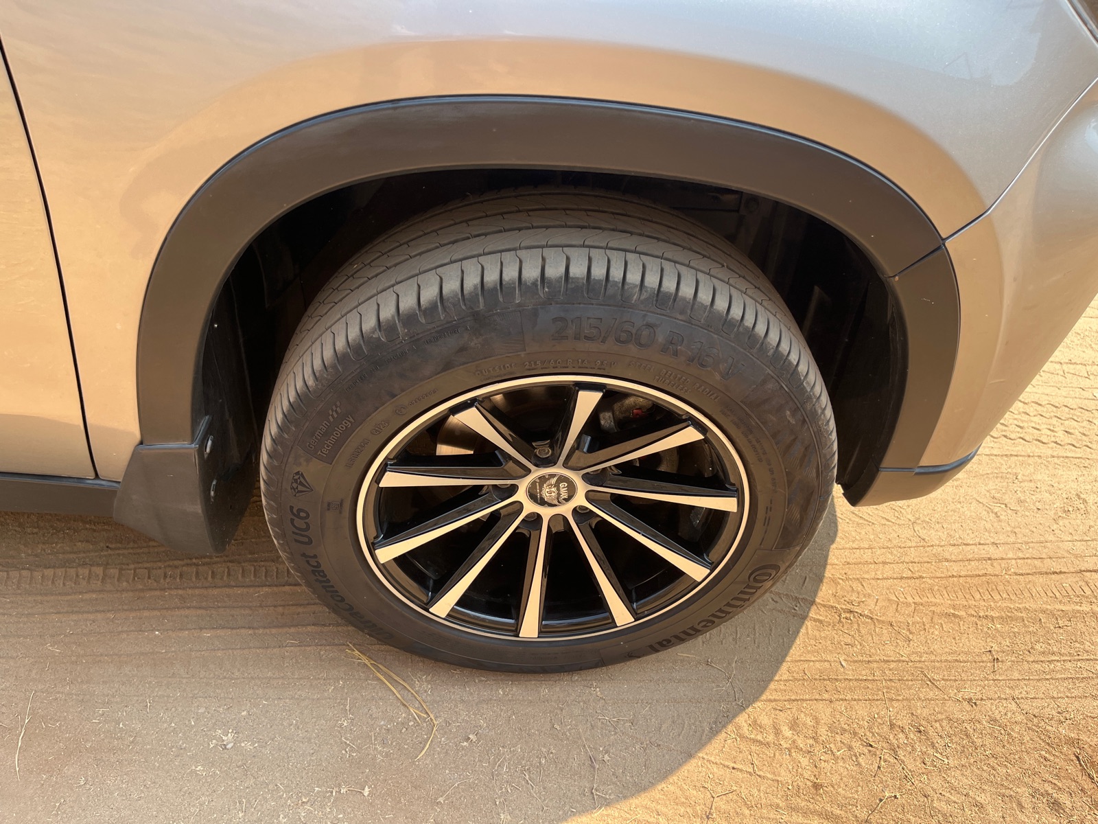 Toyota Urban Cruiser - Image 5