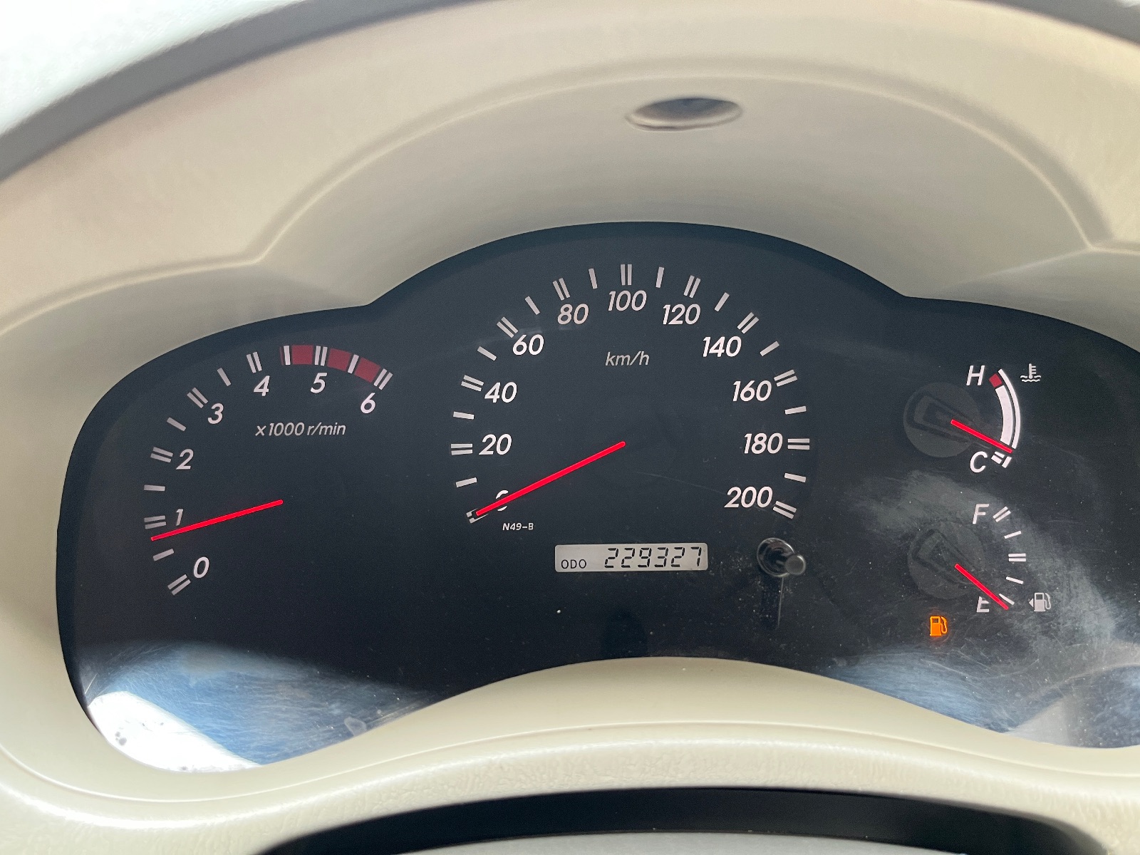 Toyota Innova - Image 8