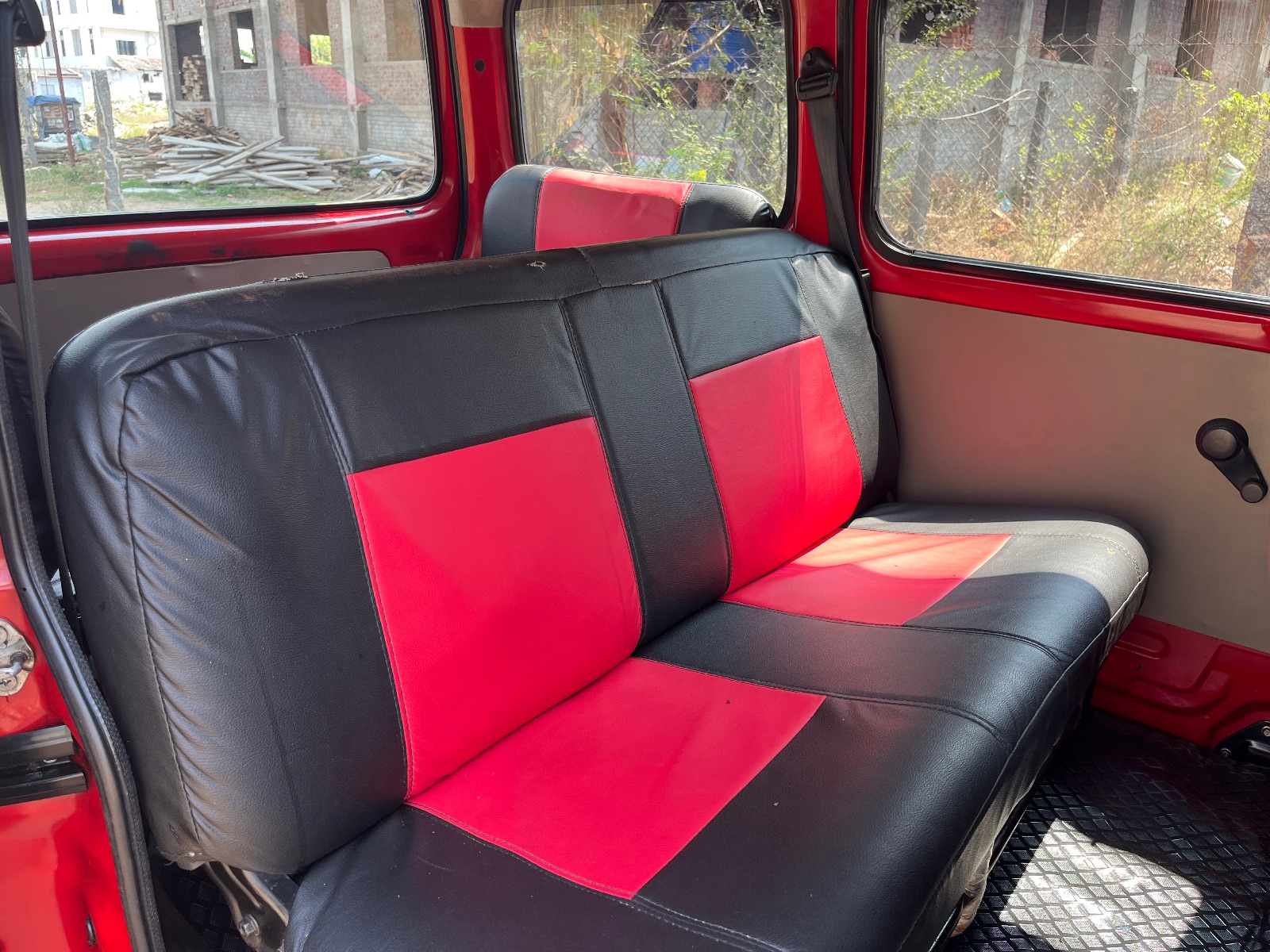 Maruti Suzuki Eeco - Image 7