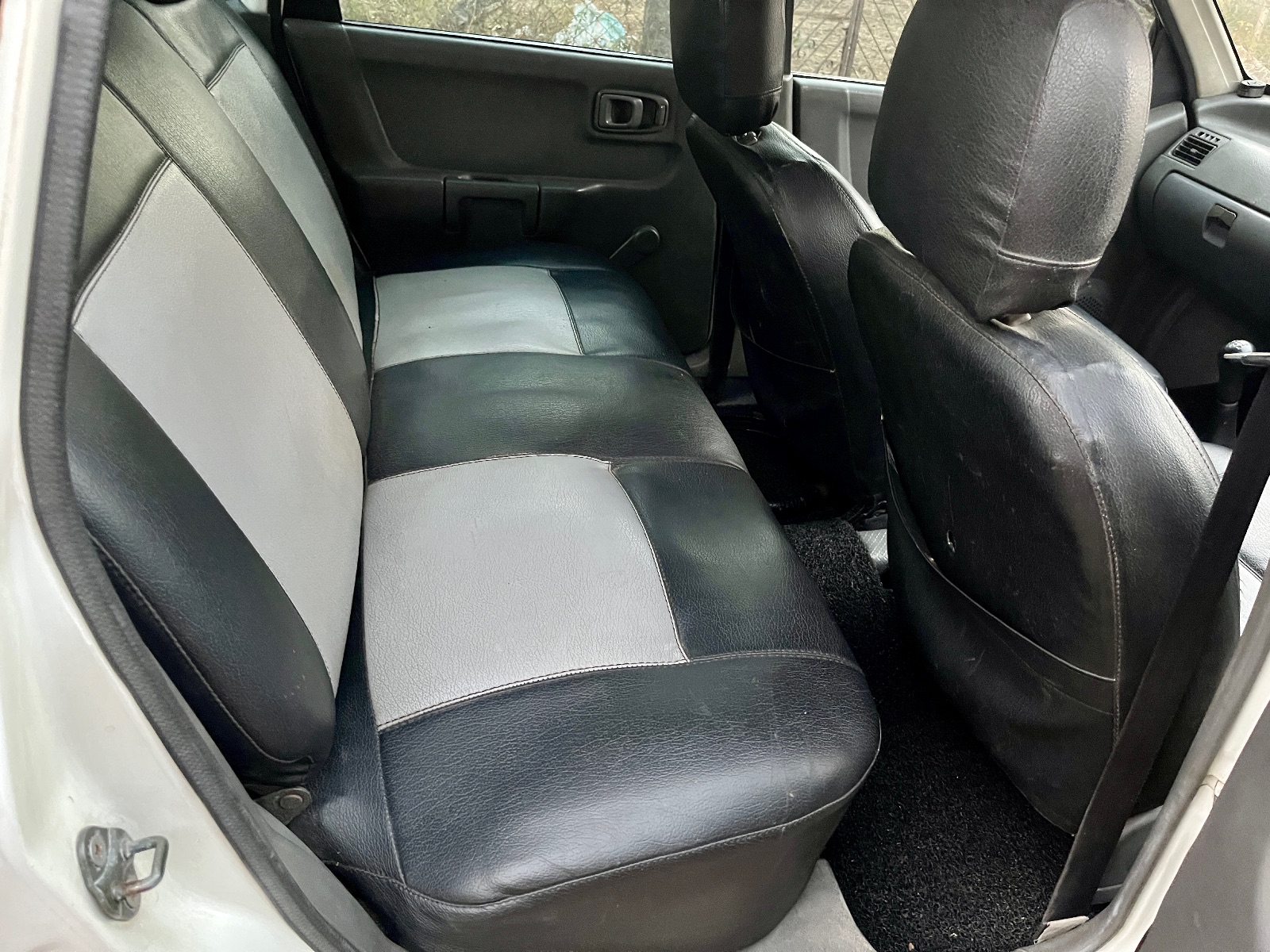 Maruti Suzuki Zen - Image 8