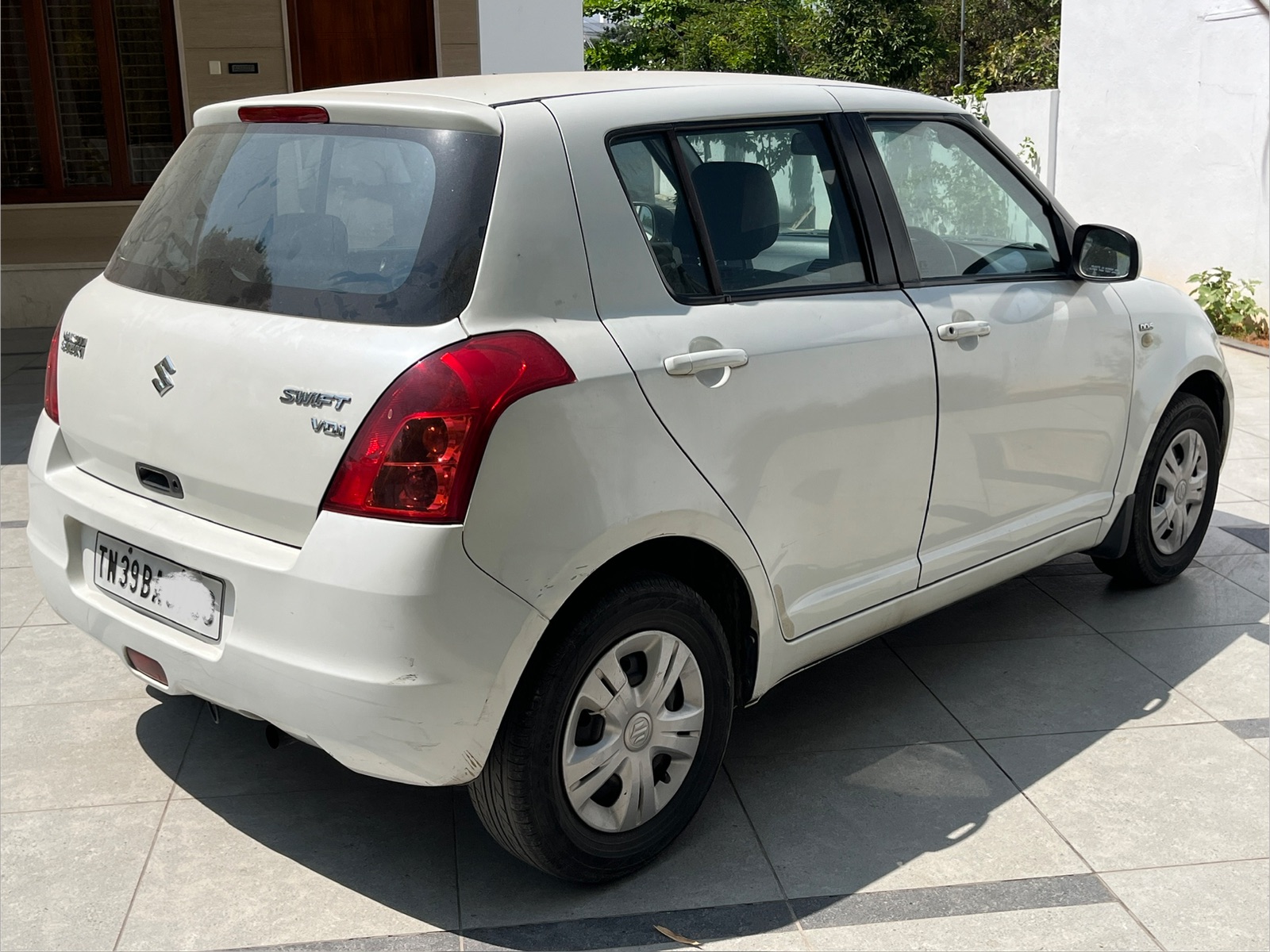 Maruti Suzuki Swift - Image 5