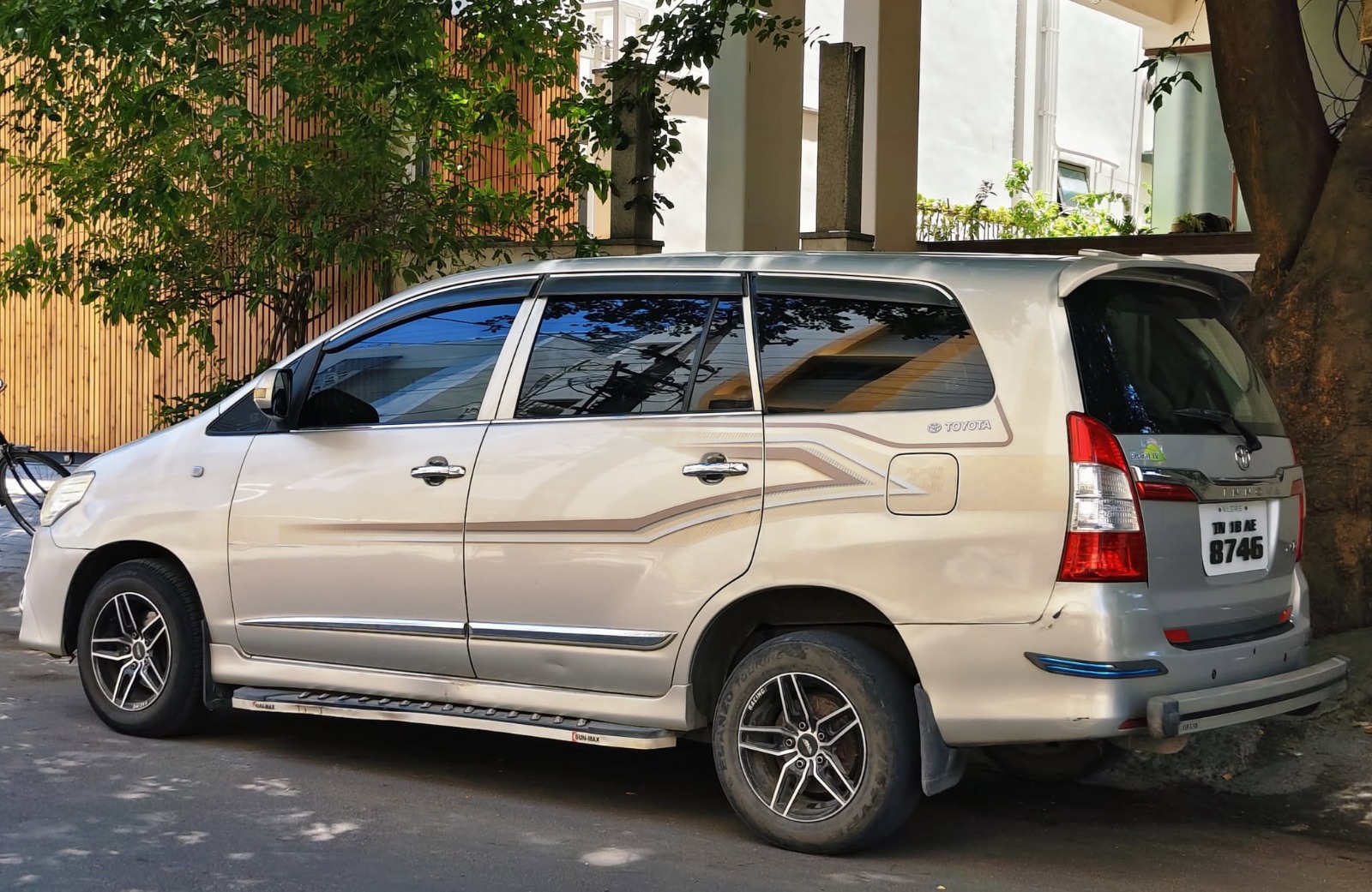 Toyota Innova