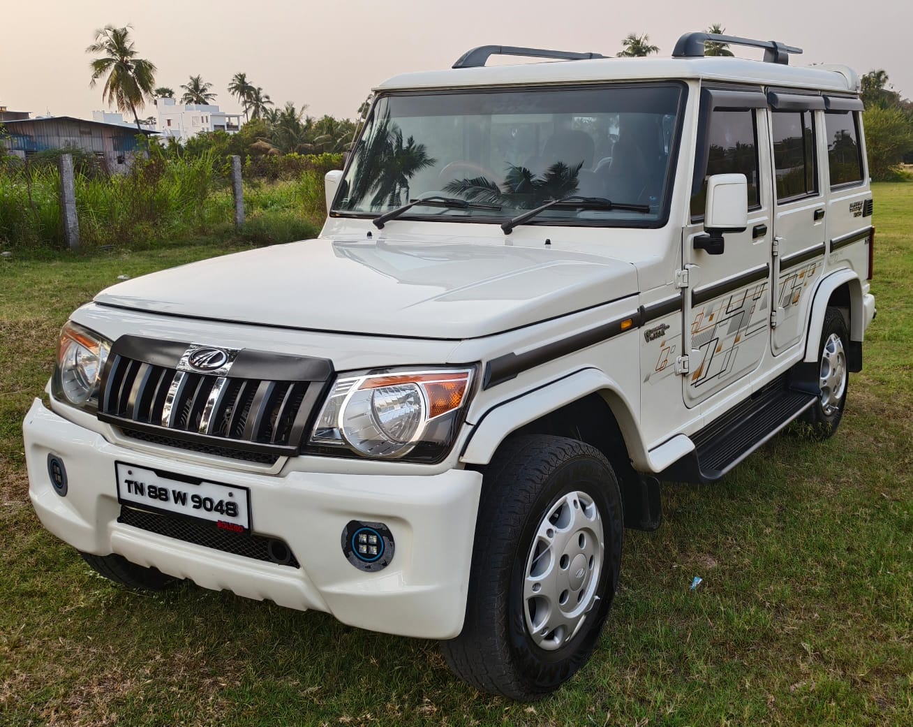 Mahindra Bolero - Image 7