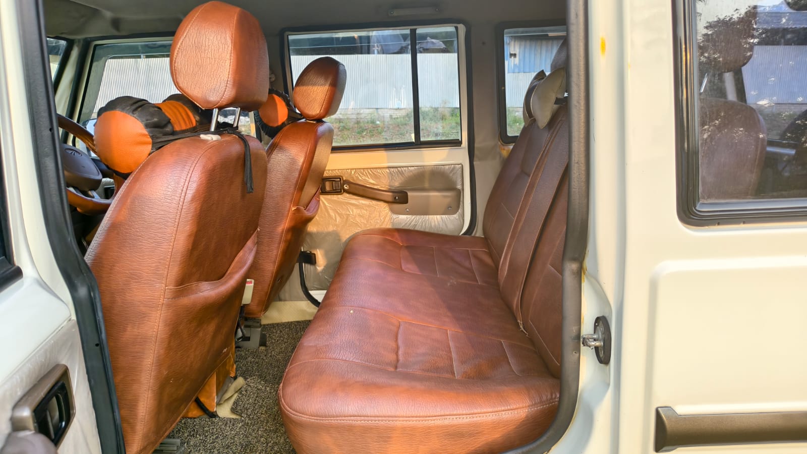 Mahindra Bolero - Image 6