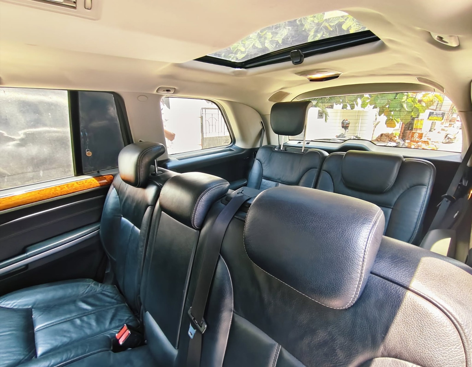 Mercedes Benz GL - Image 3