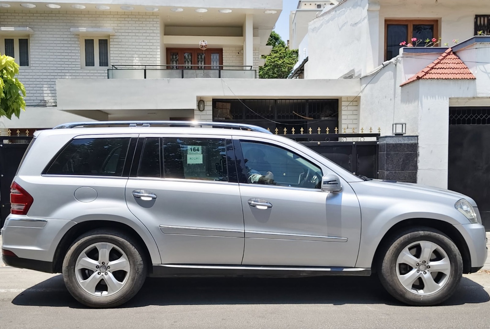 Mercedes Benz GL - Image 7