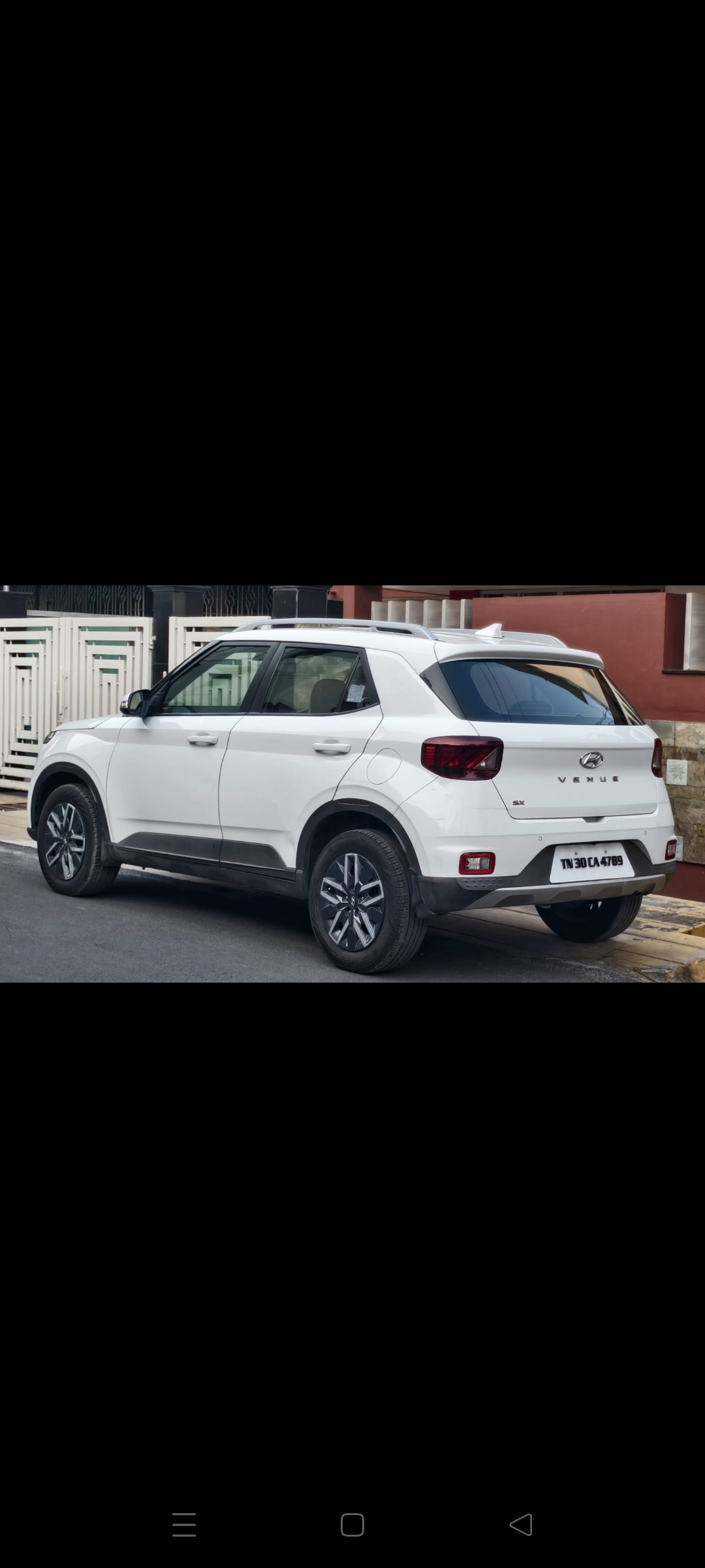 Hyundai Venue - Image 8