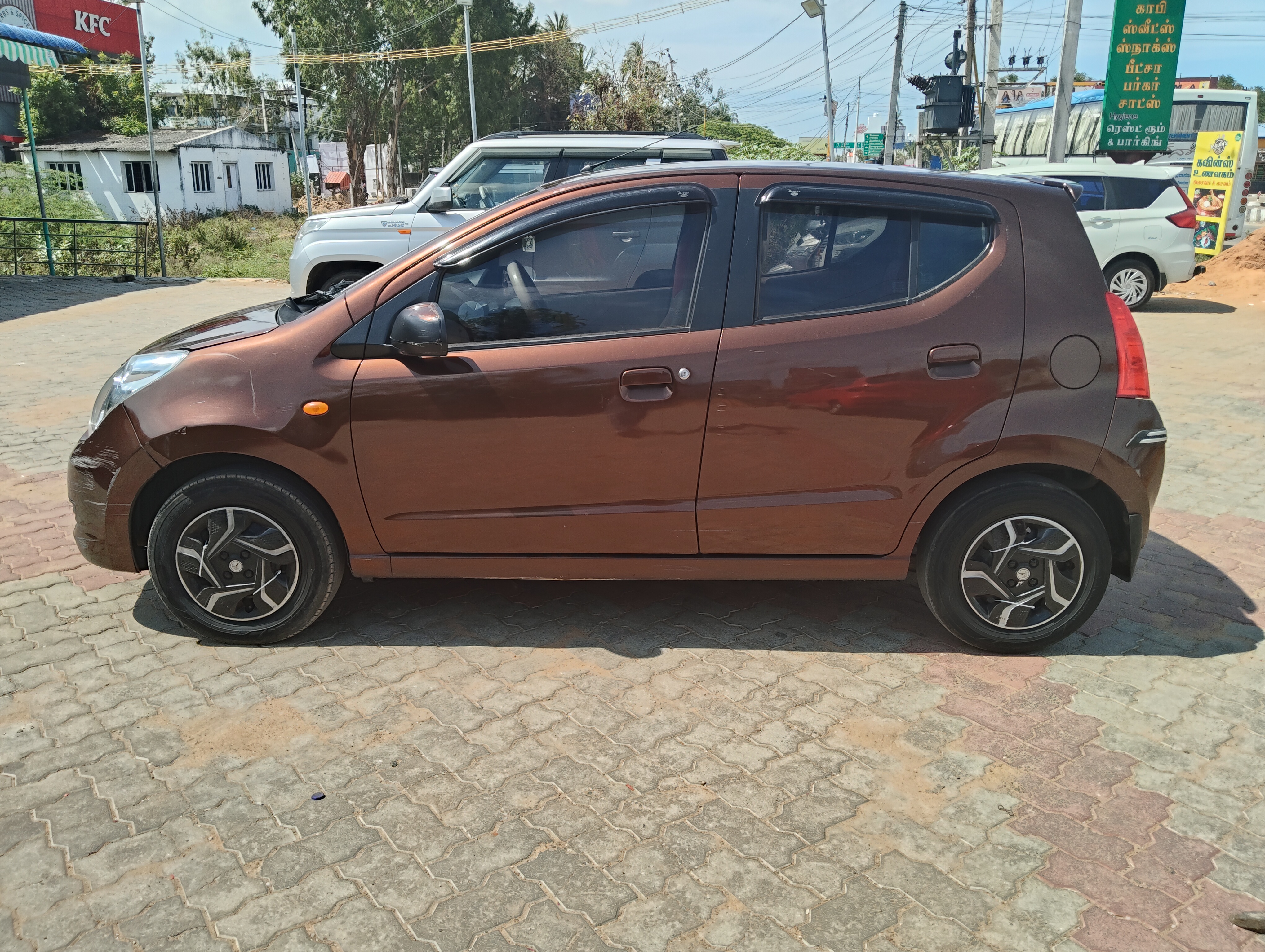 Maruti Suzuki A Star - Image 5