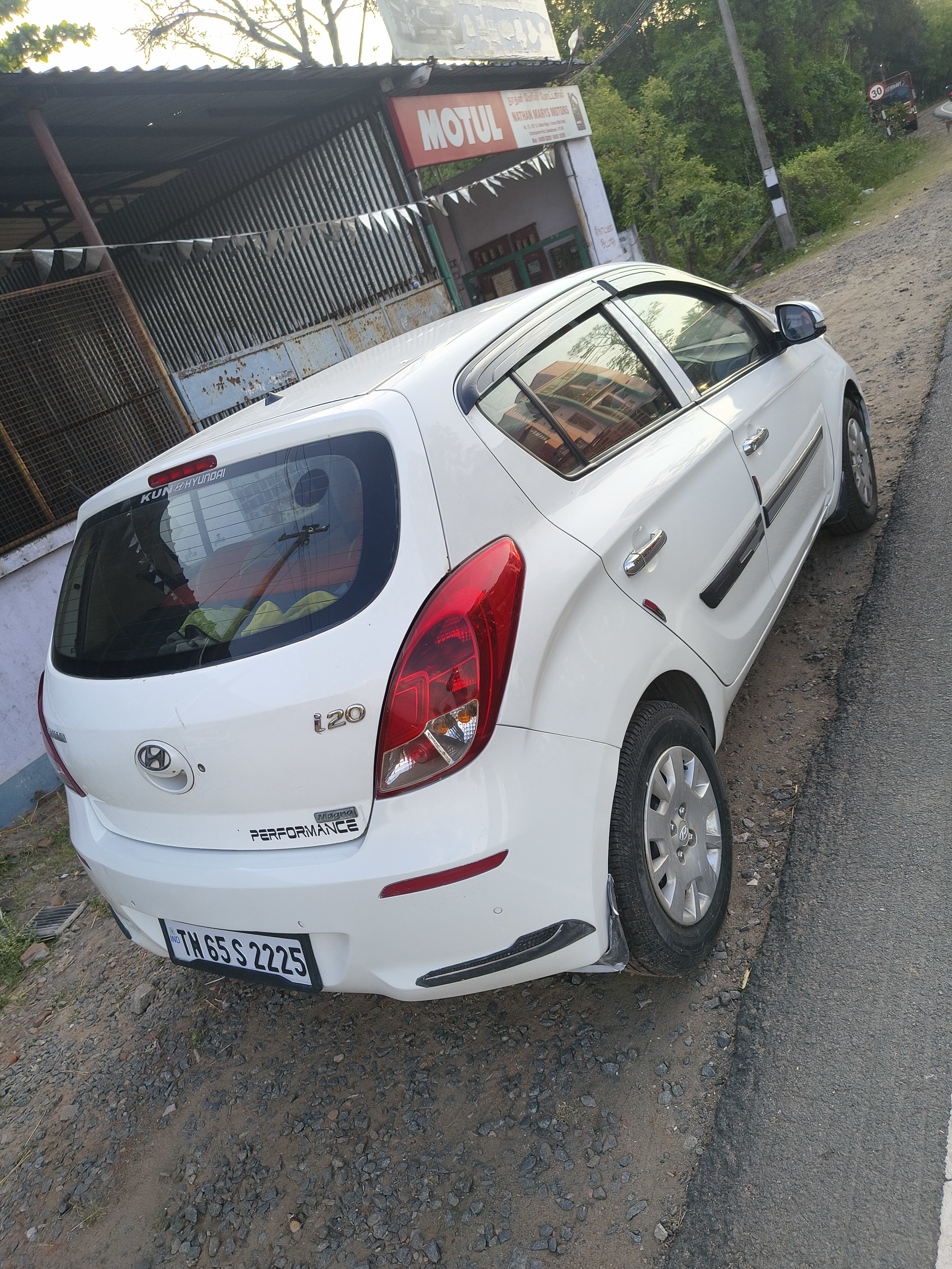 Hyundai i20 - Image 12
