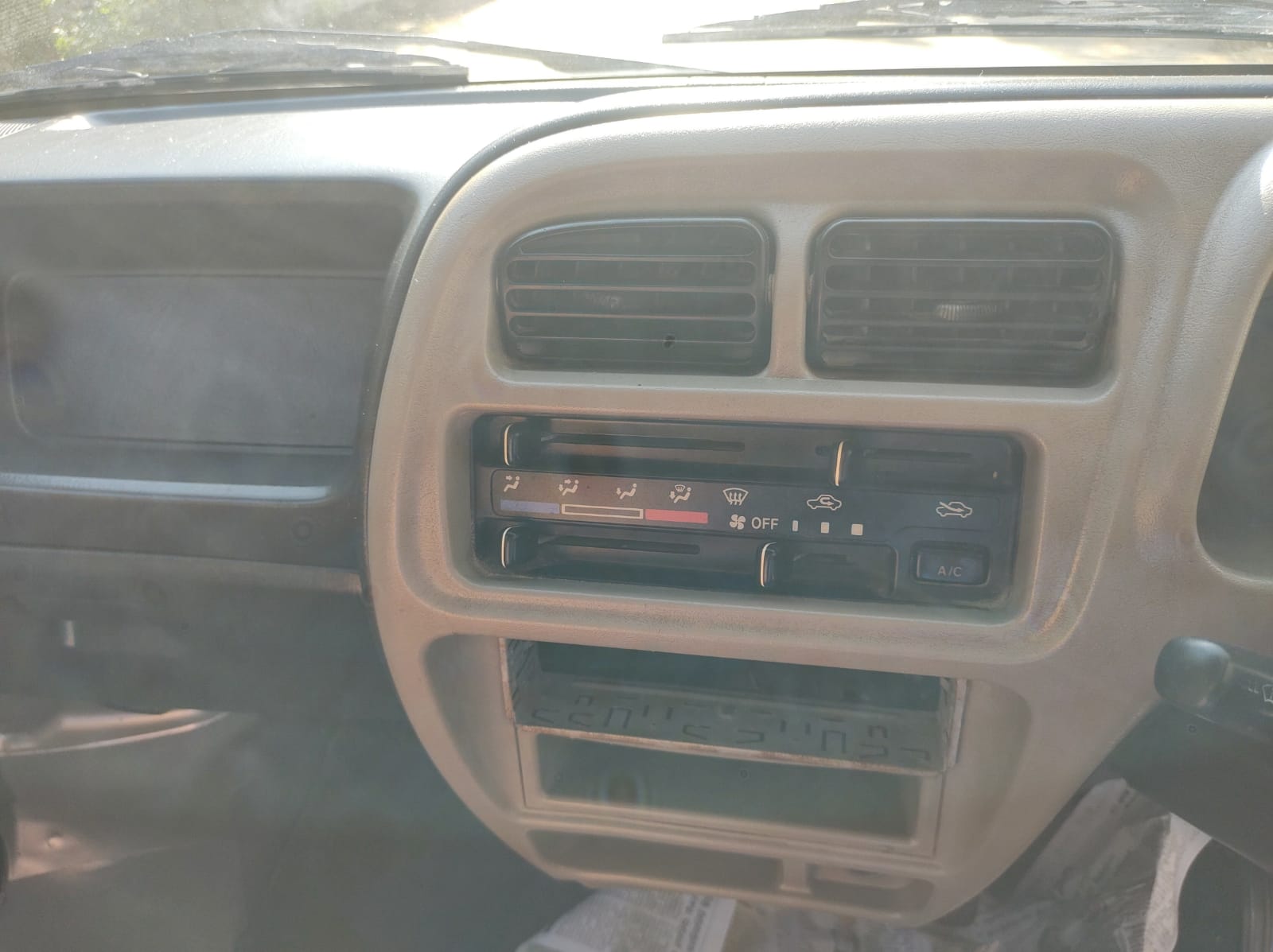 Maruti Suzuki Eeco - Image 3