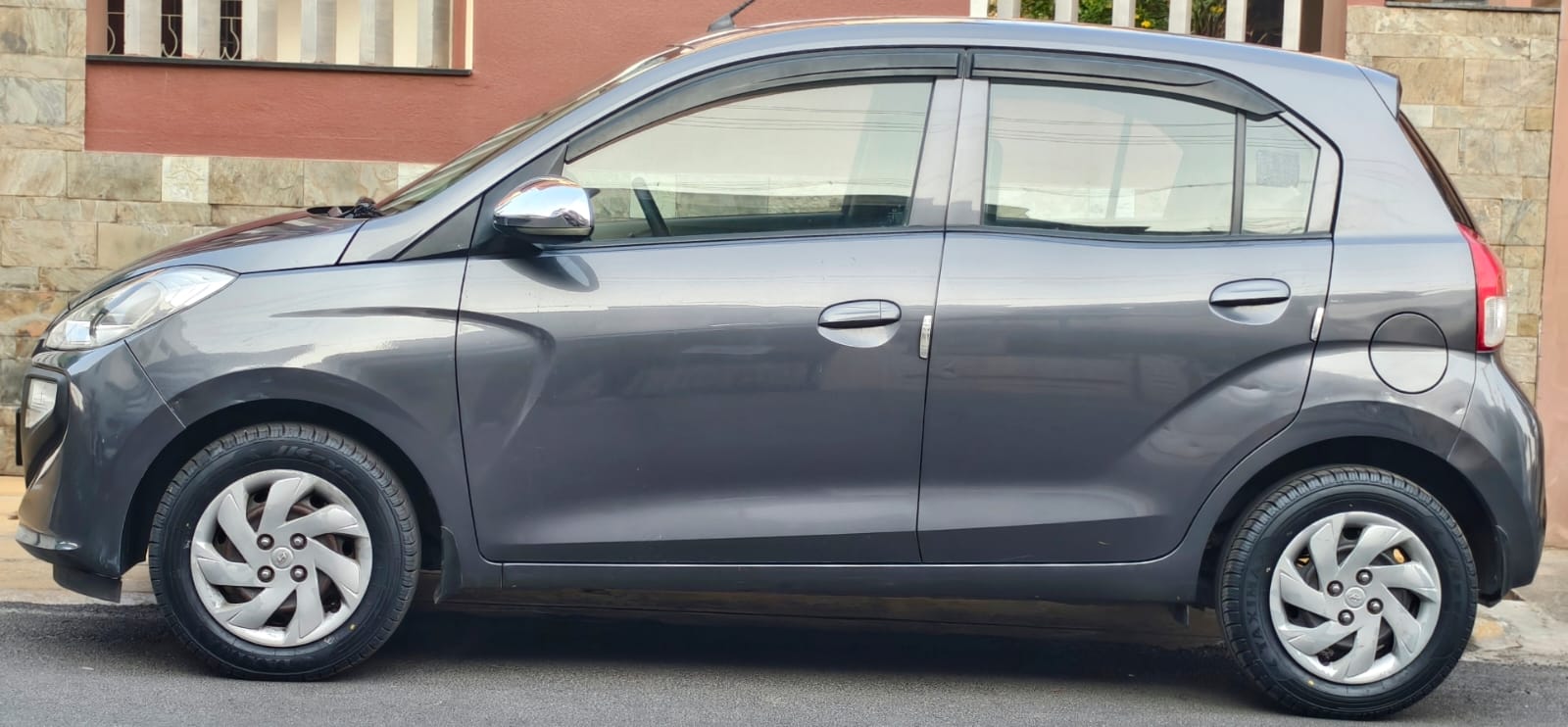 Hyundai Santro - Image 7