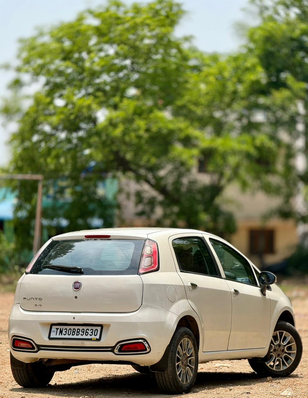 Fiat Punto - Image 8