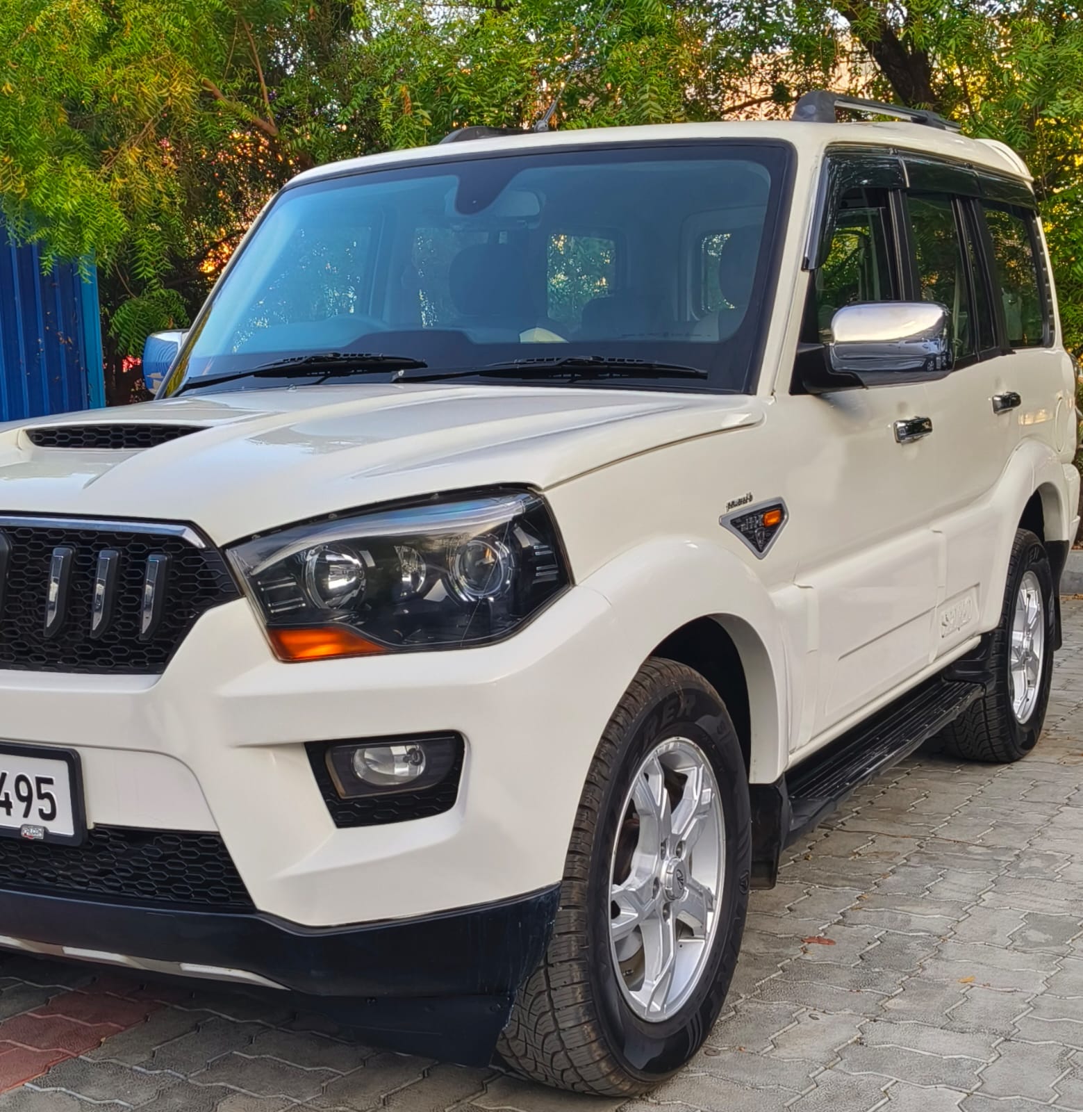 Mahindra Scorpio - Image 3