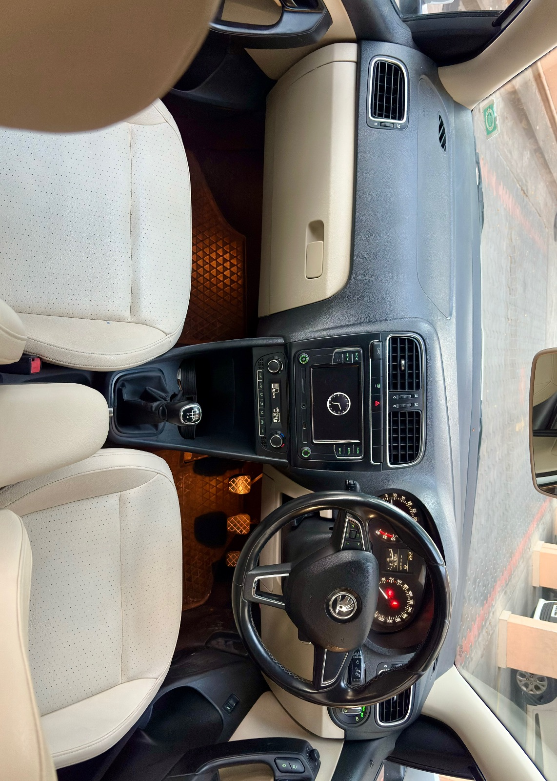 Skoda Rapid - Image 4