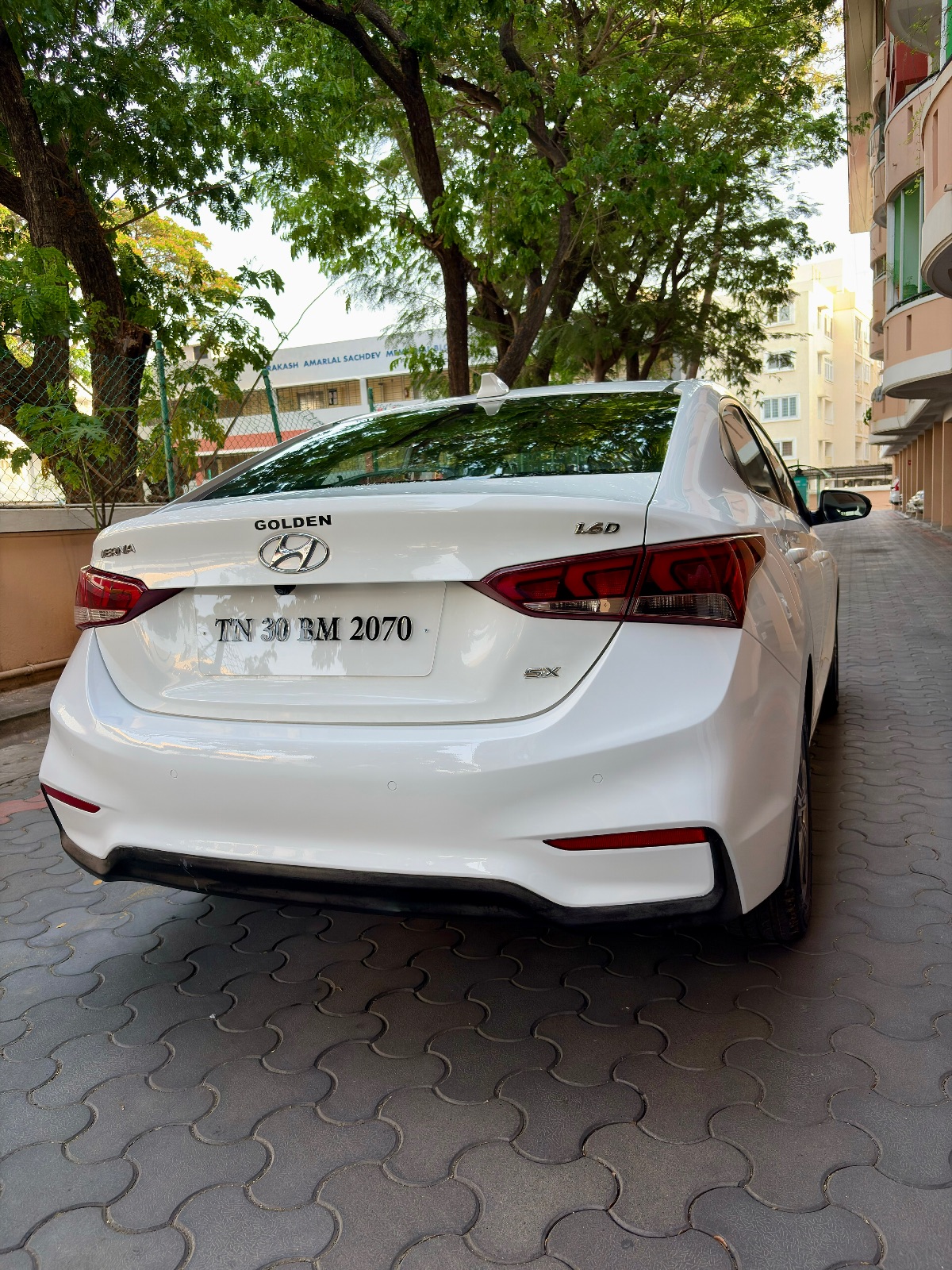 Hyundai Verna - Image 4
