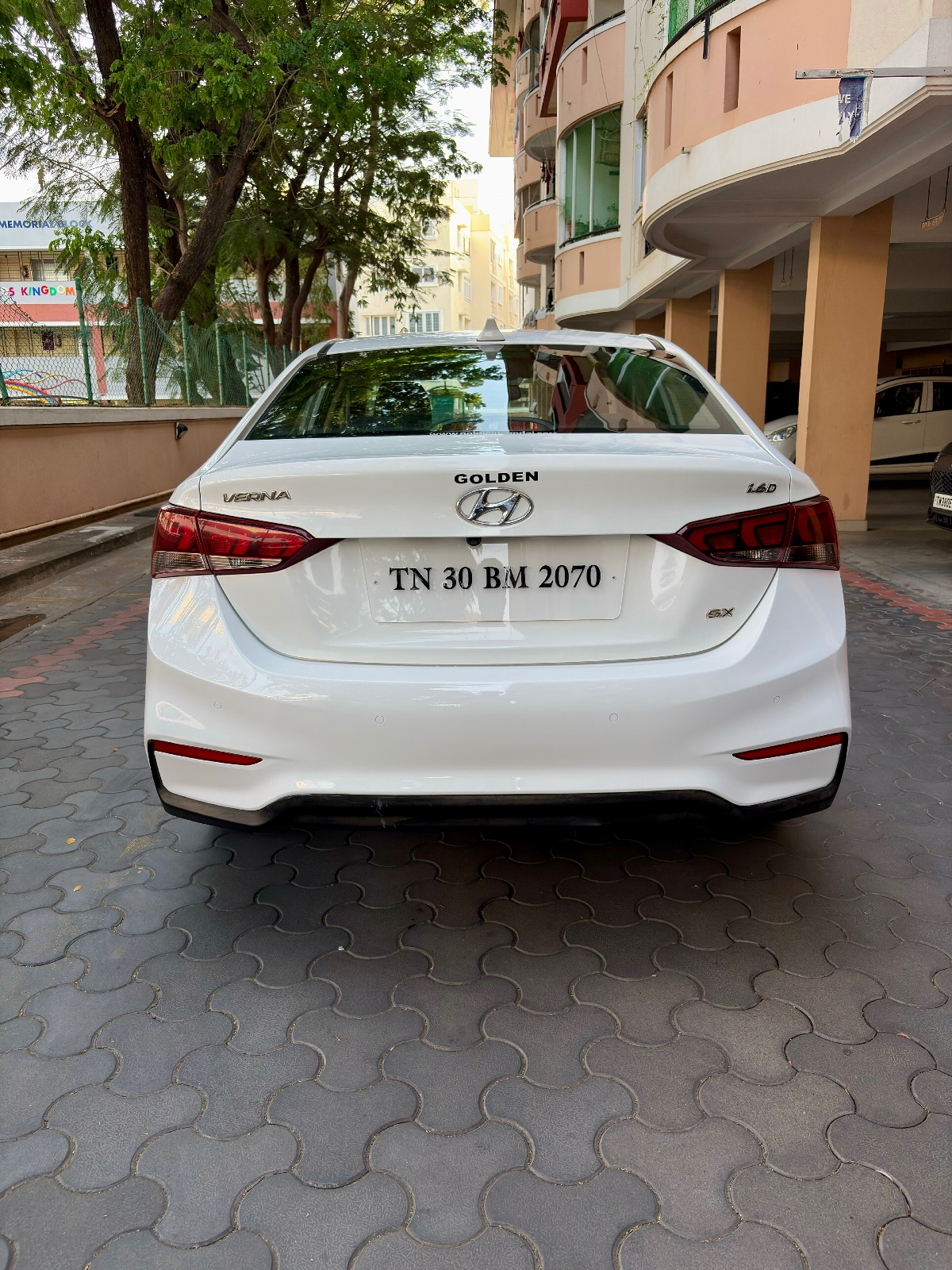 Hyundai Verna - Image 3
