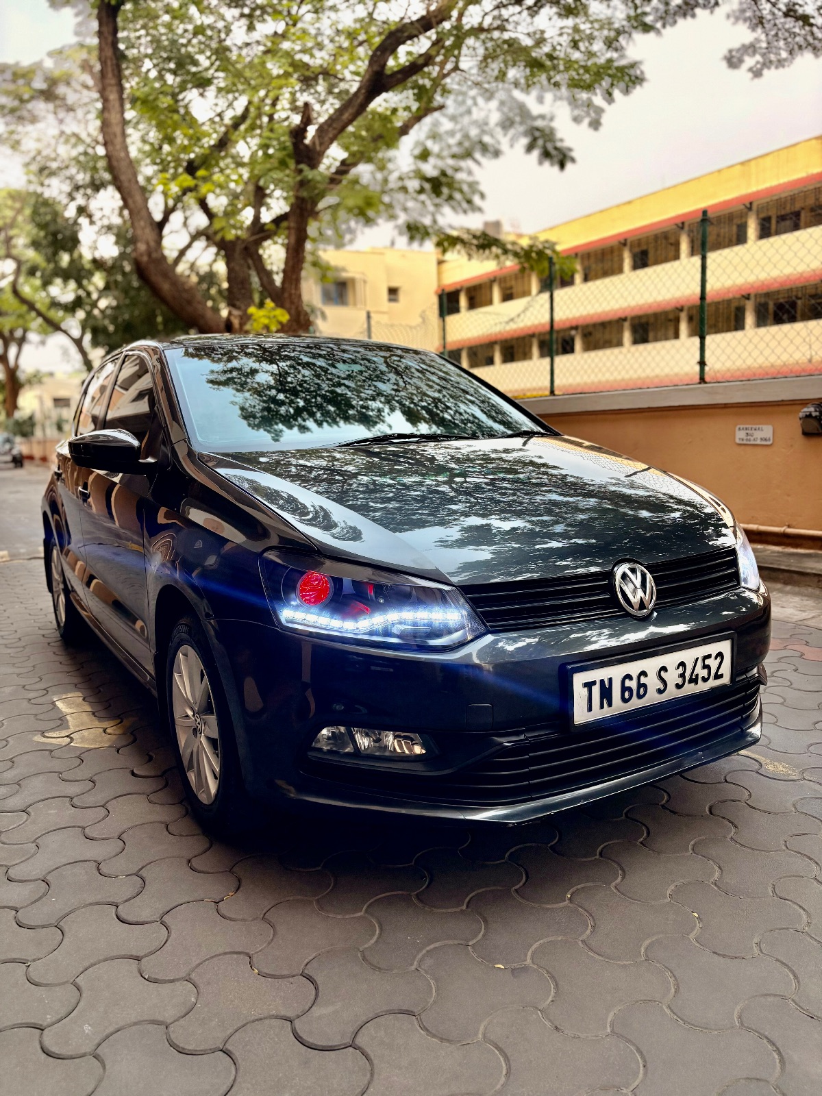 Volkswagen Polo - Image 2