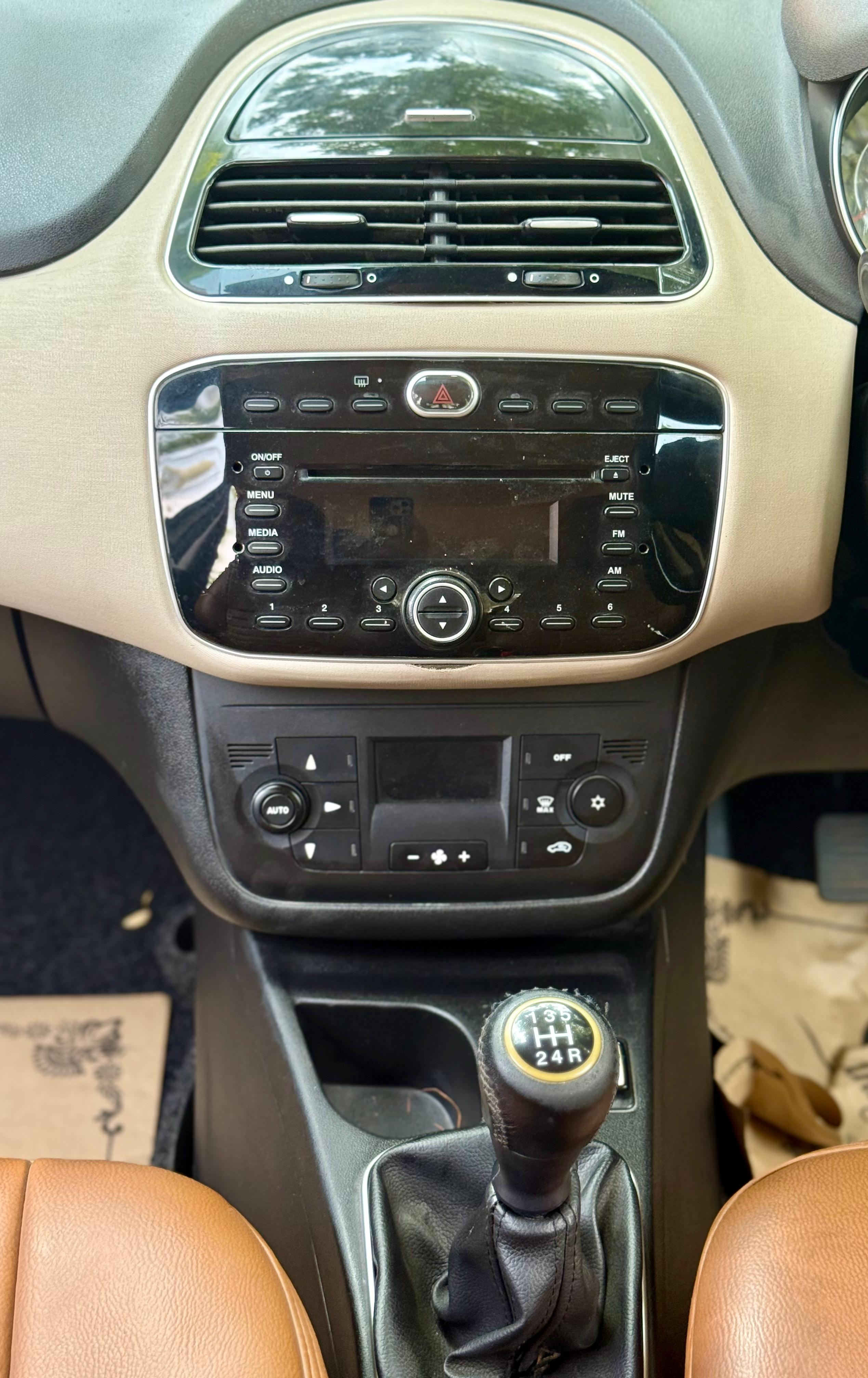 Fiat Punto - Image 10