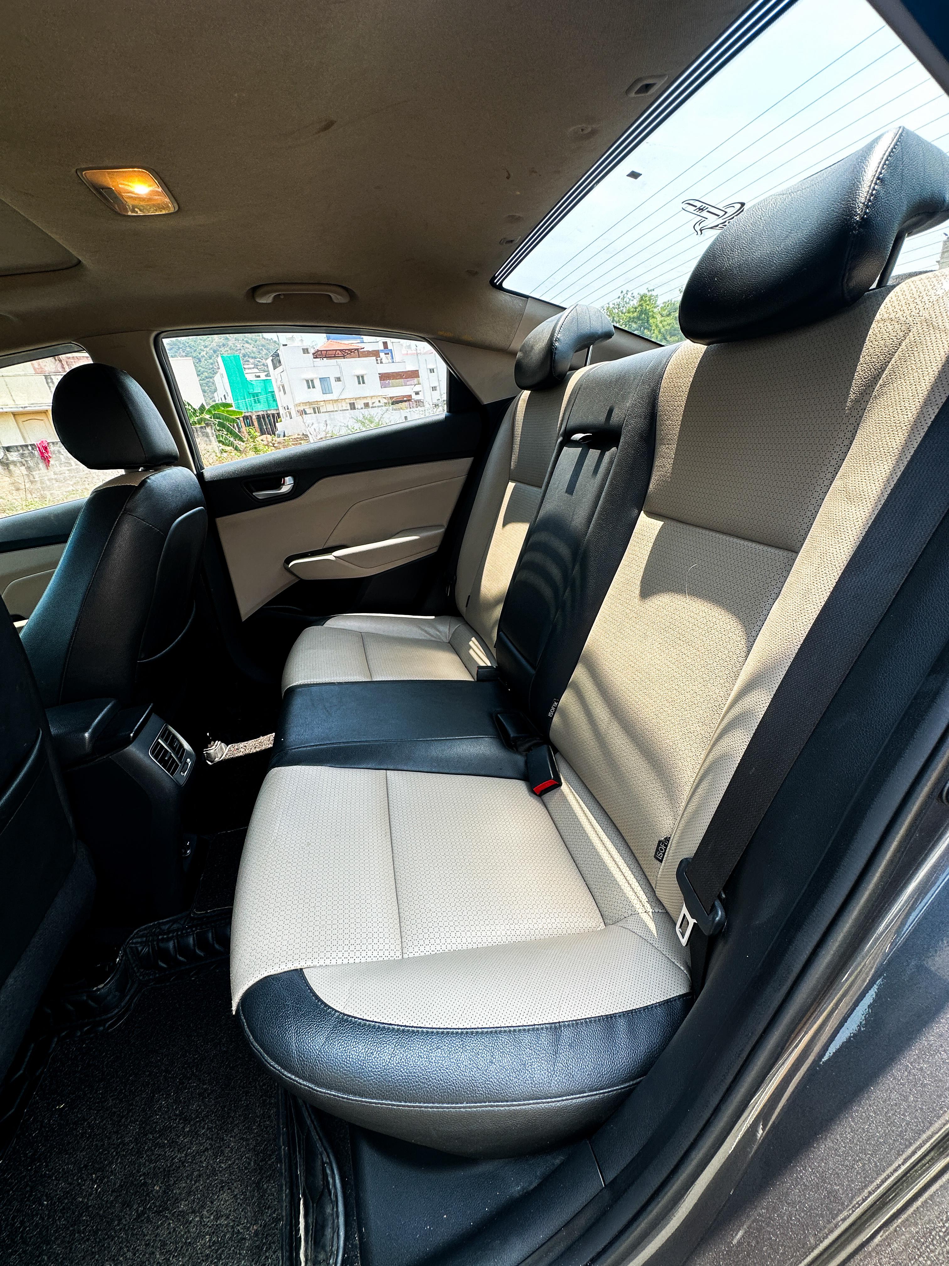 Hyundai Verna - Image 8