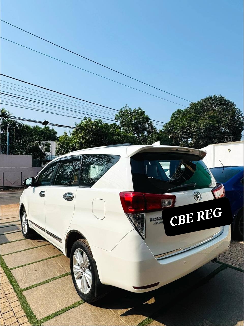 Toyota Innova Crysta - Image 2