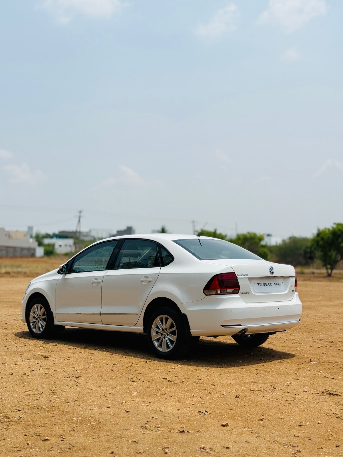 Volkswagen Vento - Image 7