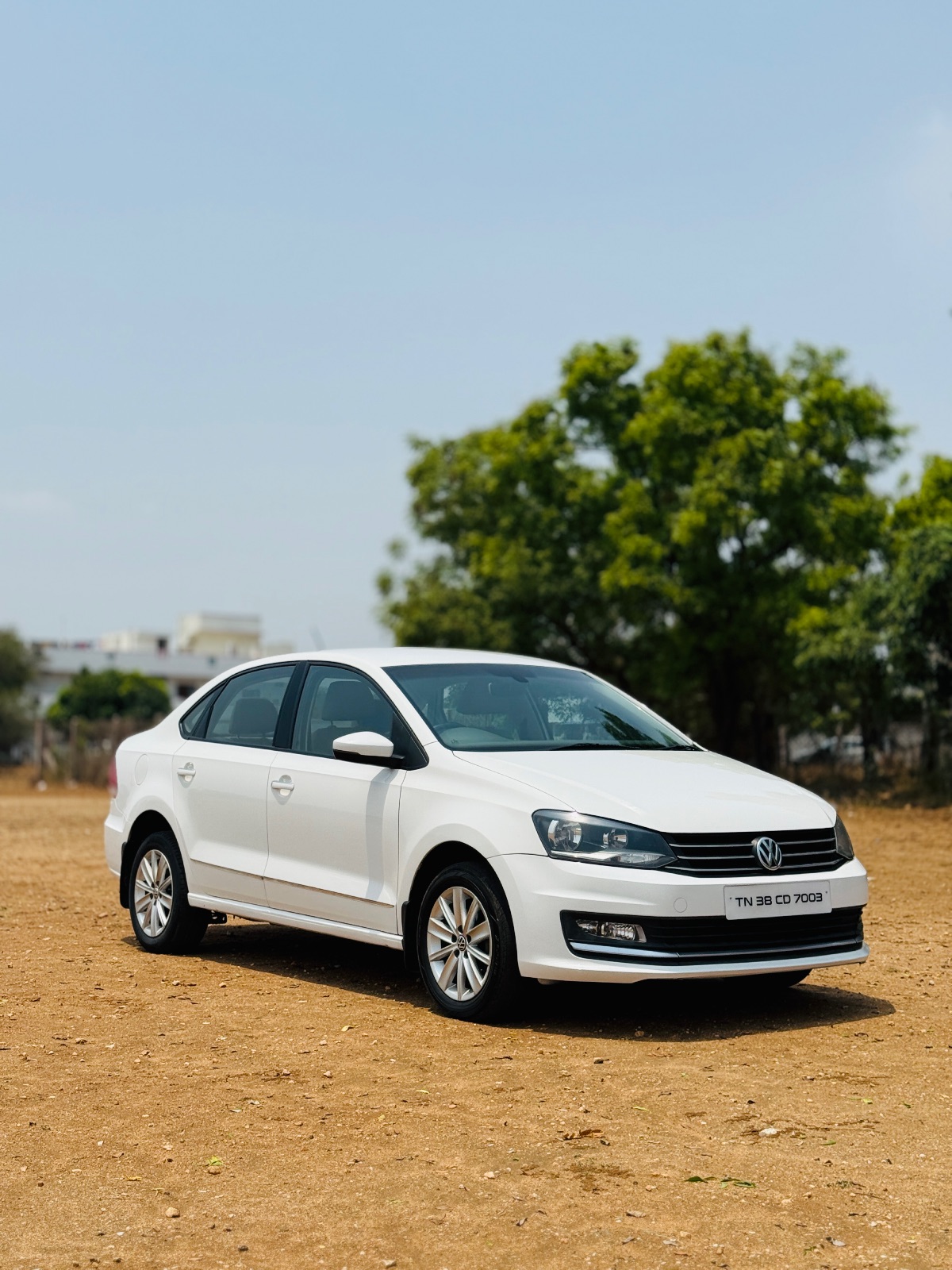 Volkswagen Vento - Image 2