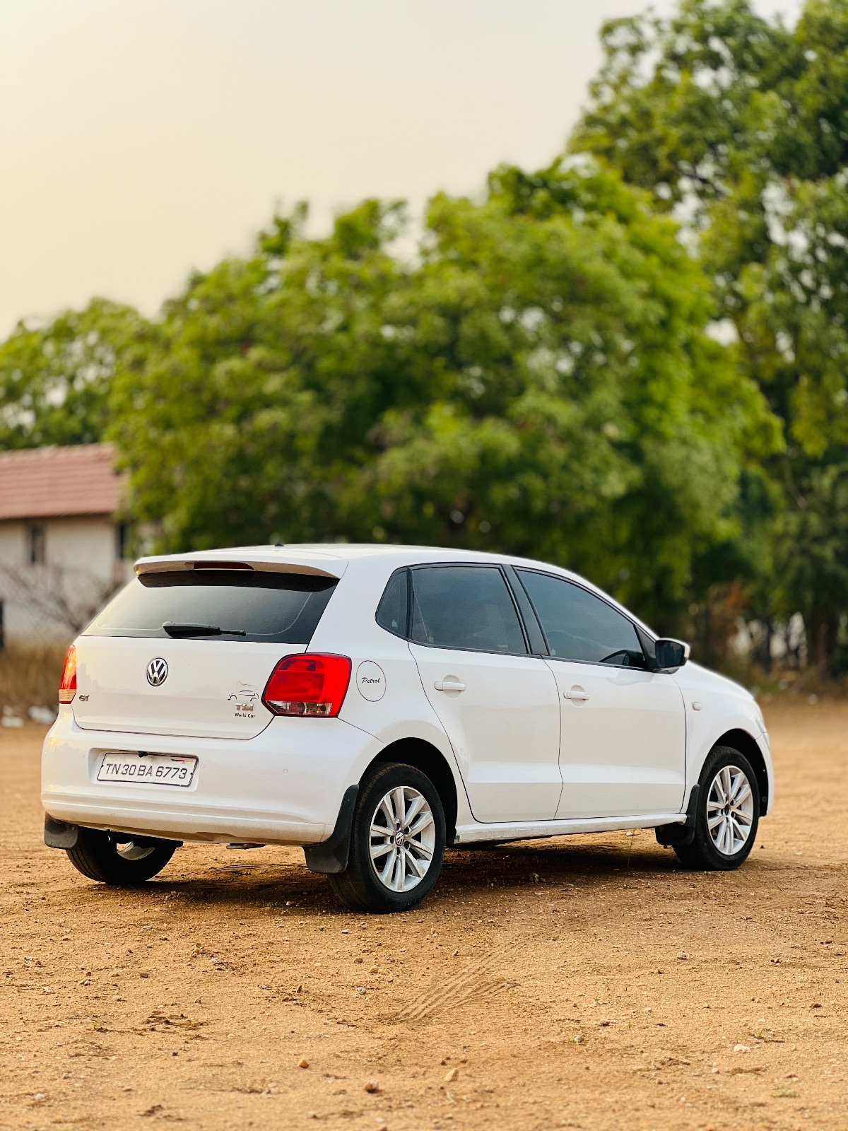 Volkswagen Polo - Image 9