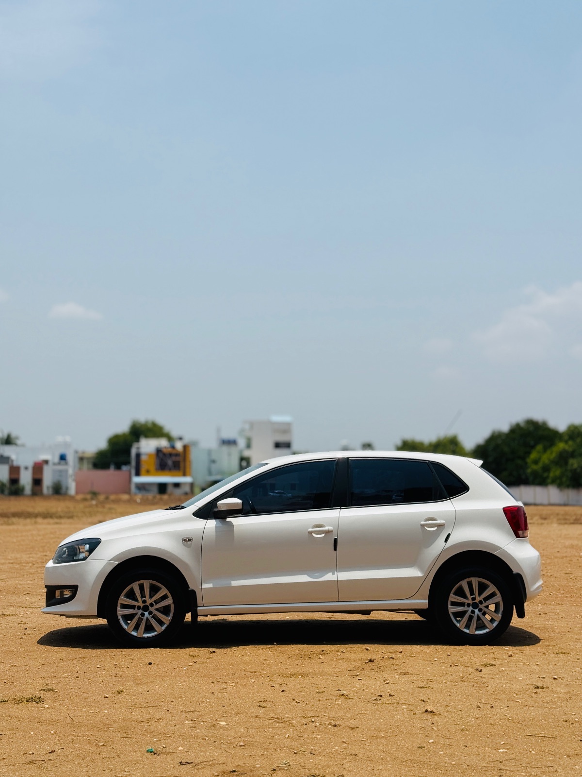 Volkswagen Polo - Image 4