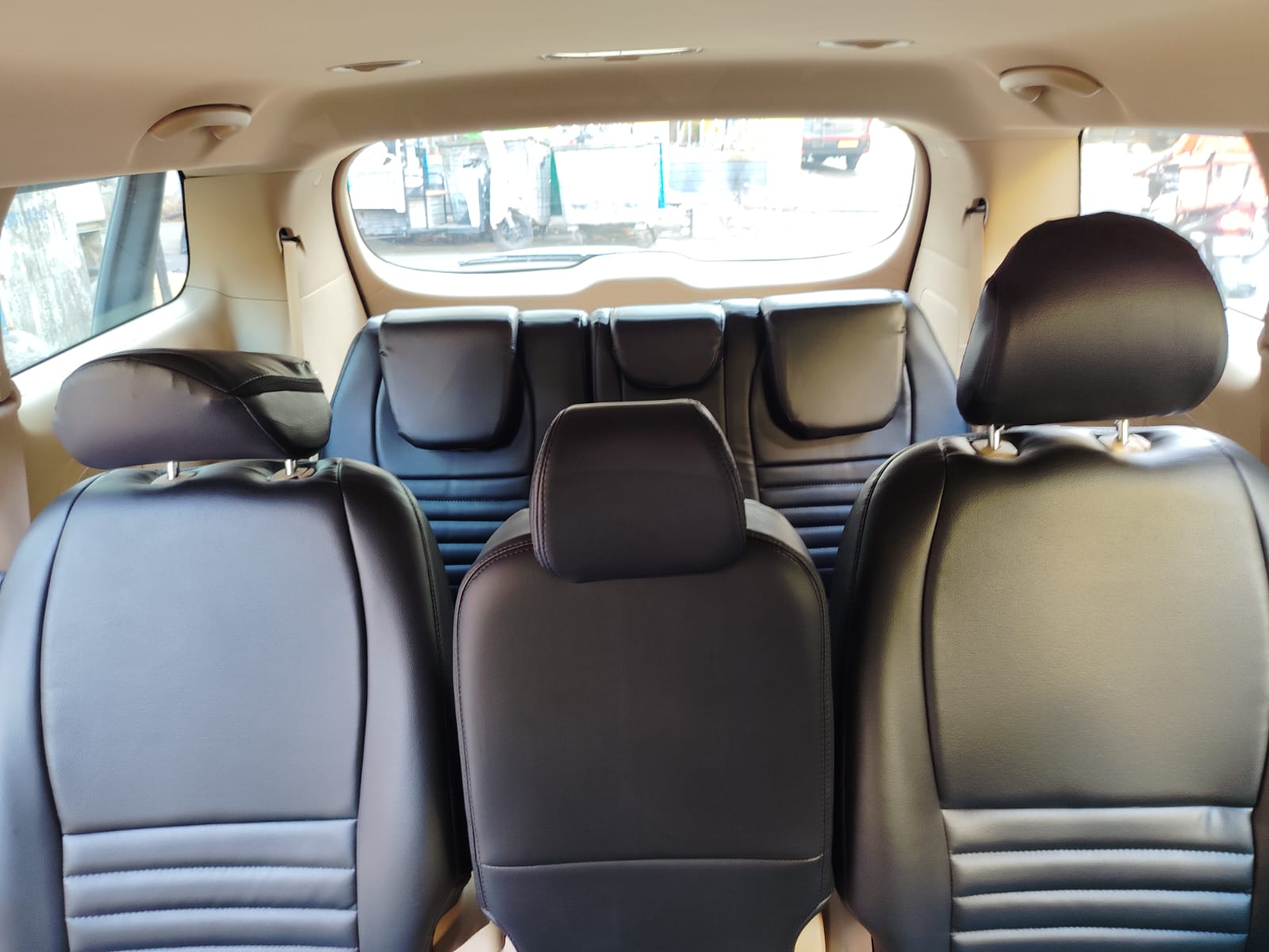 Kia Carnivel - Image 3