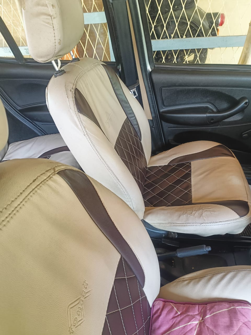 Tata Indica - Image 5