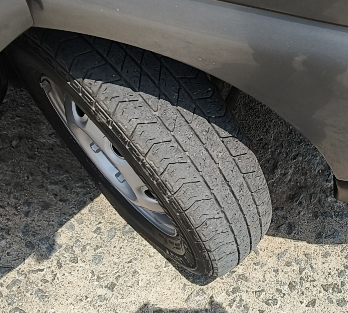 Maruti Suzuki Eeco - Image 12